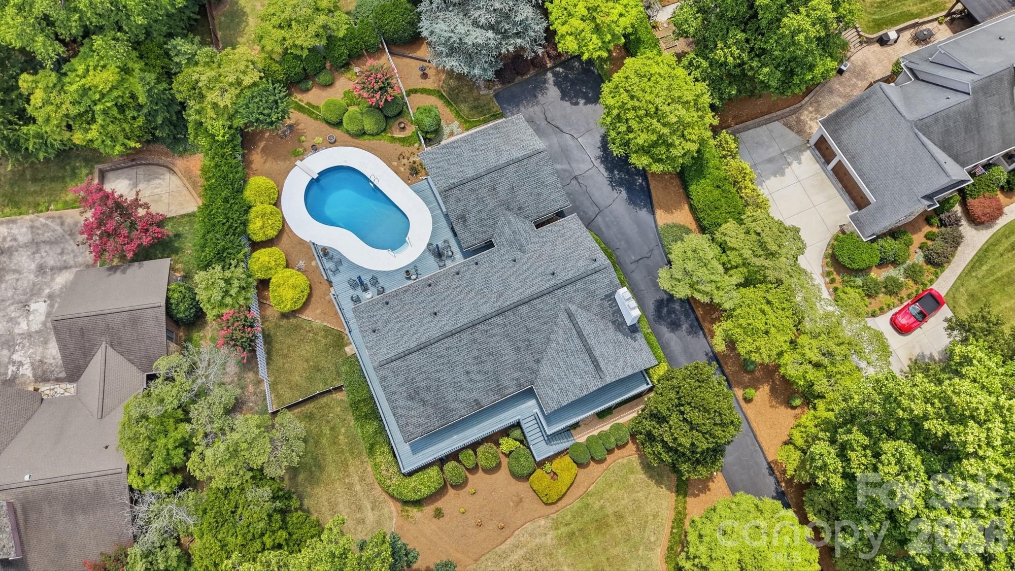1507 Heatherloch Dr, Gastonia, NC 28054