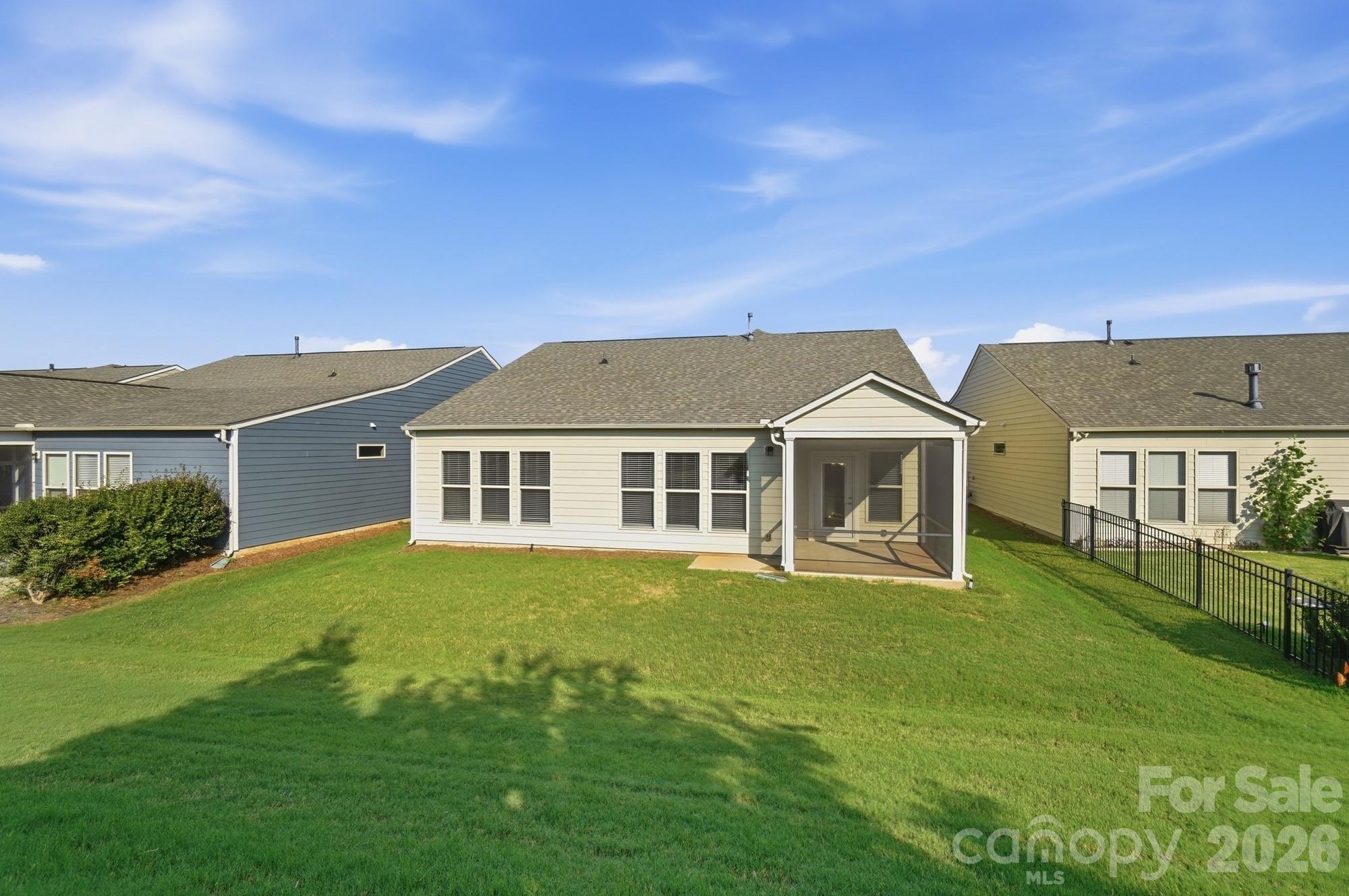 1620 Red Leaf Dr, Fort Mill, SC 29715