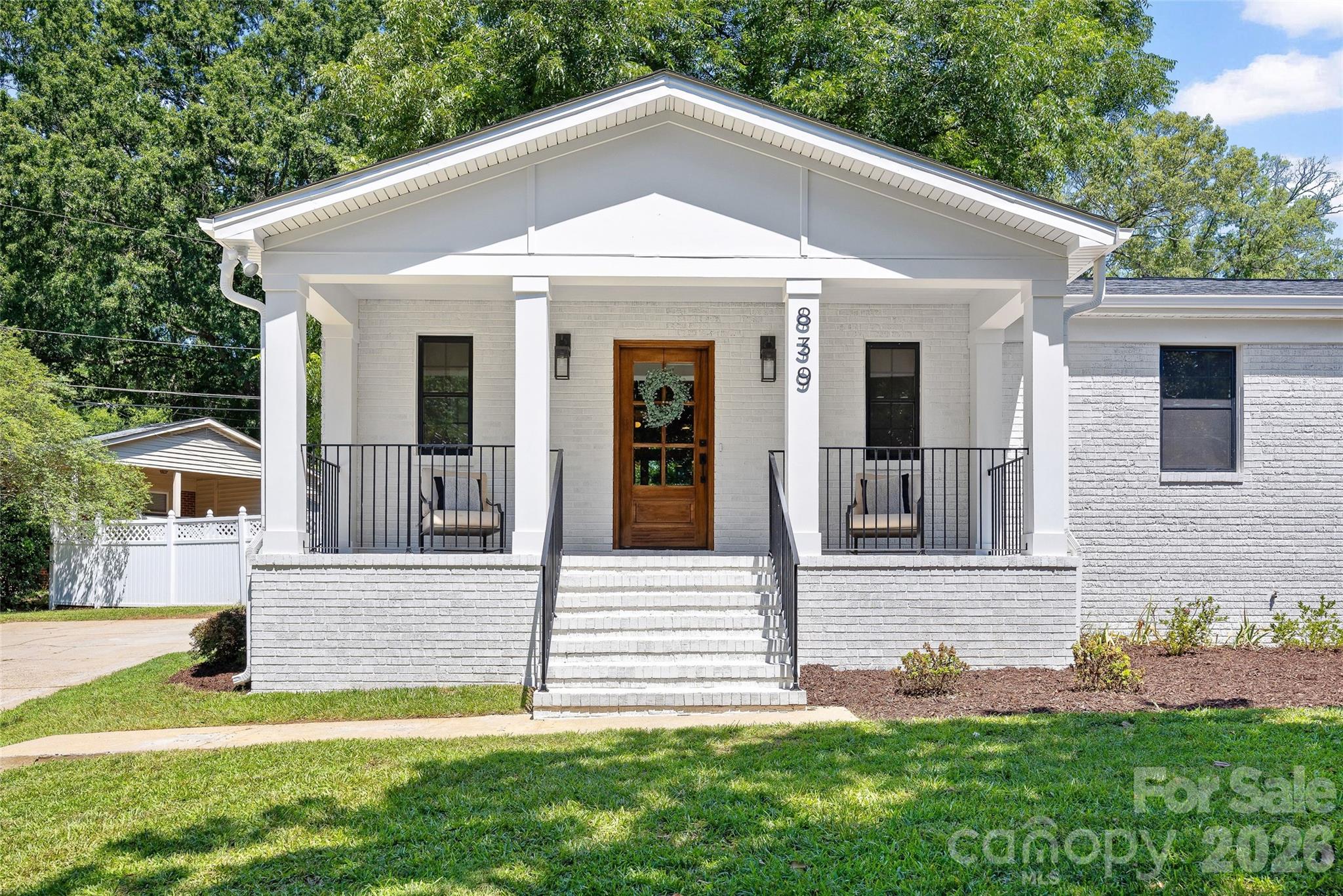 839 Montford Dr, Charlotte, NC 28209