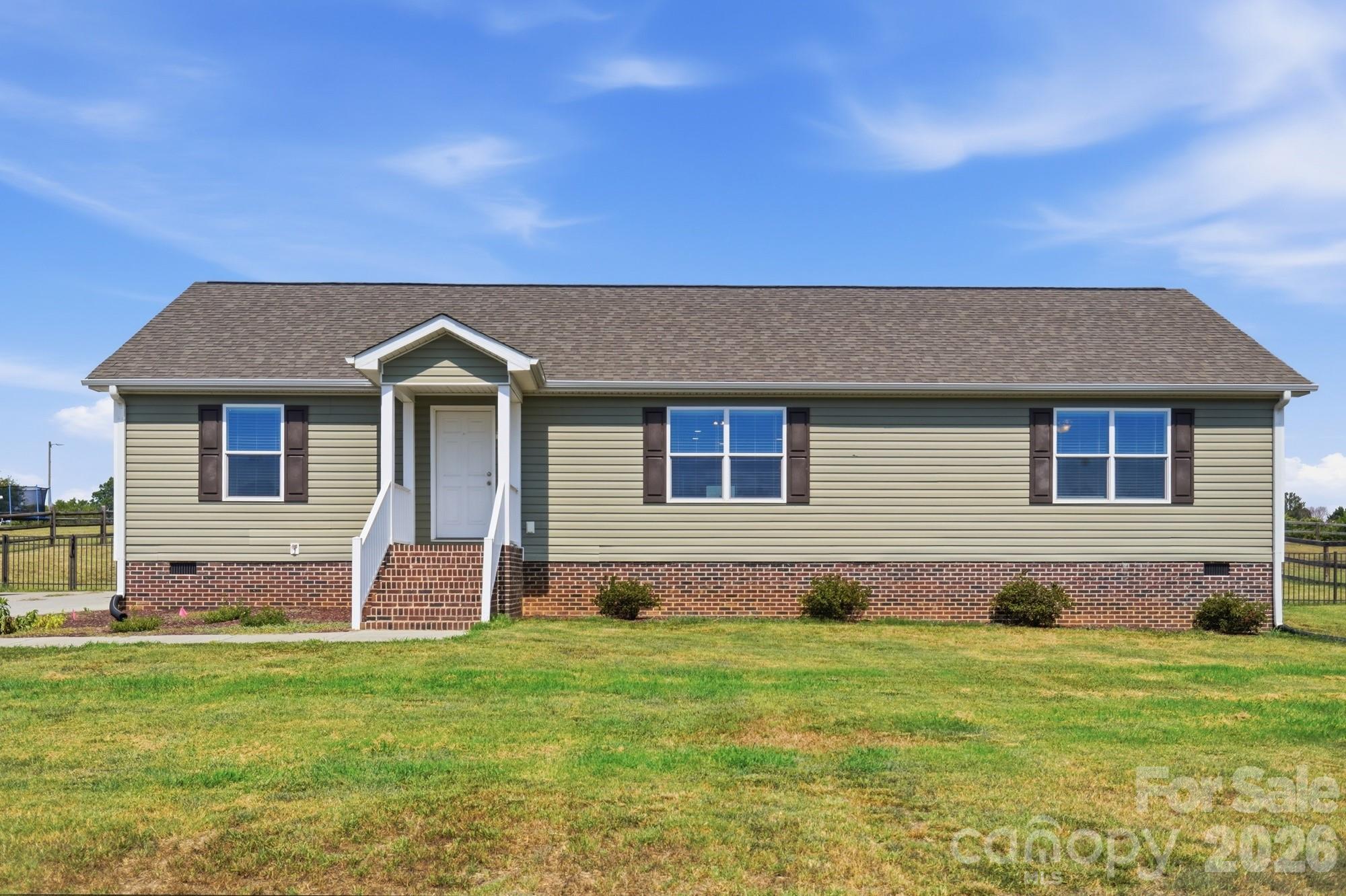 154 Back Acres Ln, Kannapolis, NC 28081