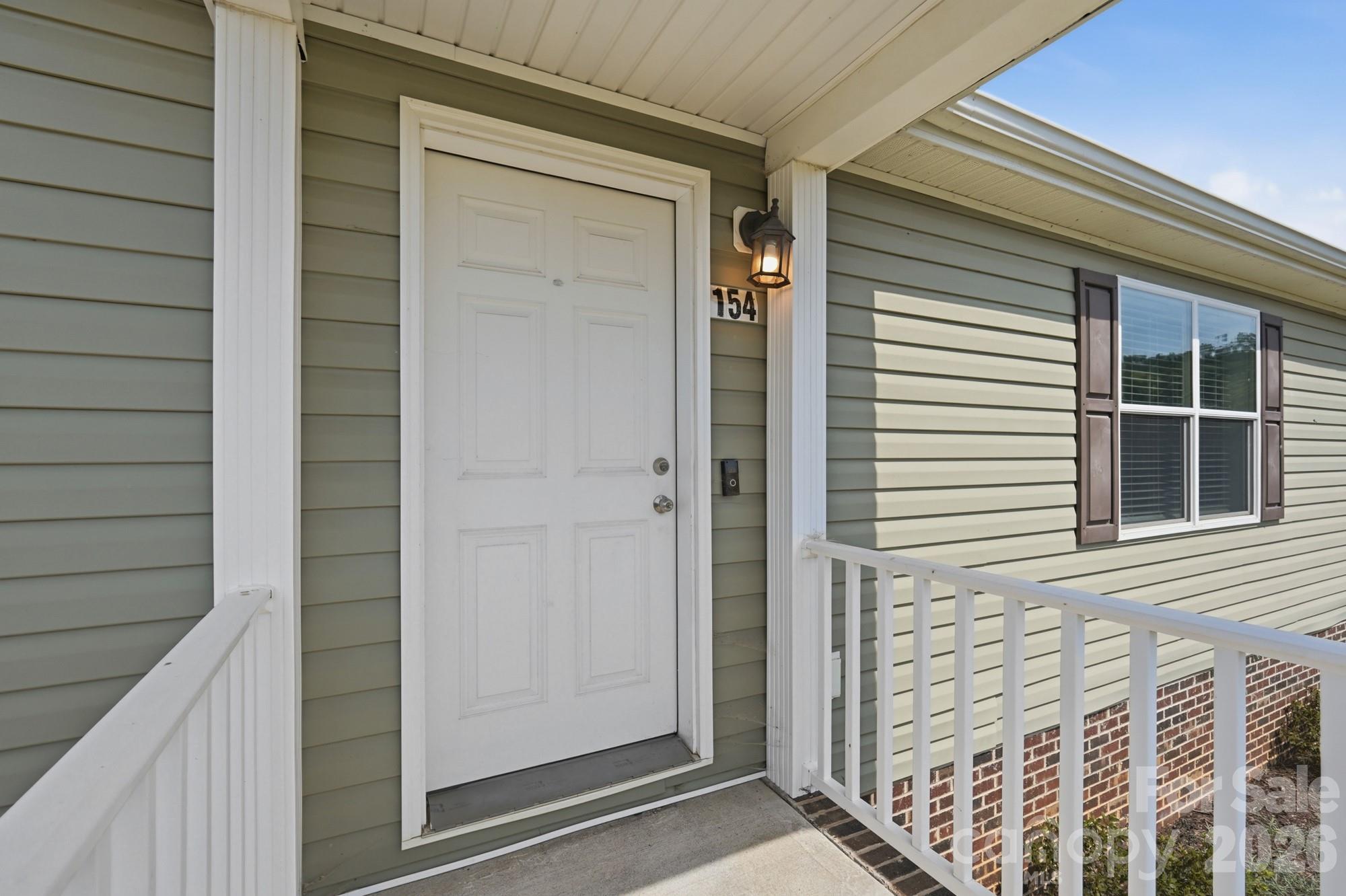 154 Back Acres Ln, Kannapolis, NC 28081