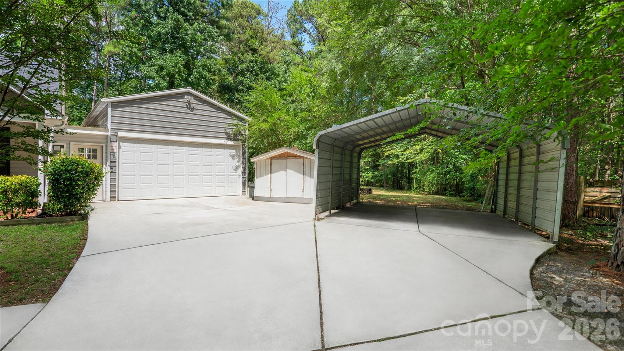 8003 Hope Ln, Waxhaw, NC 28173