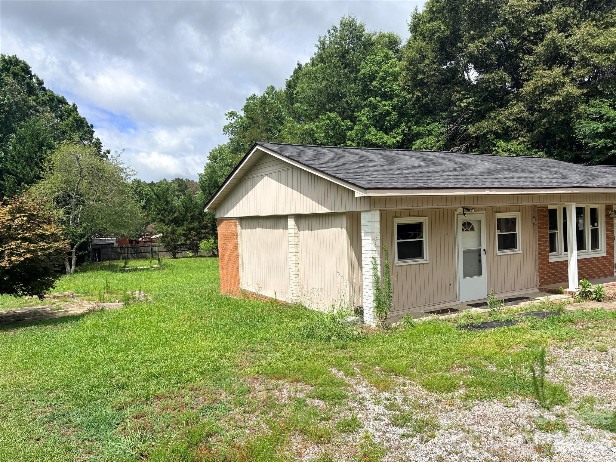 620 Baker Place Rd, Lancaster, SC 29720