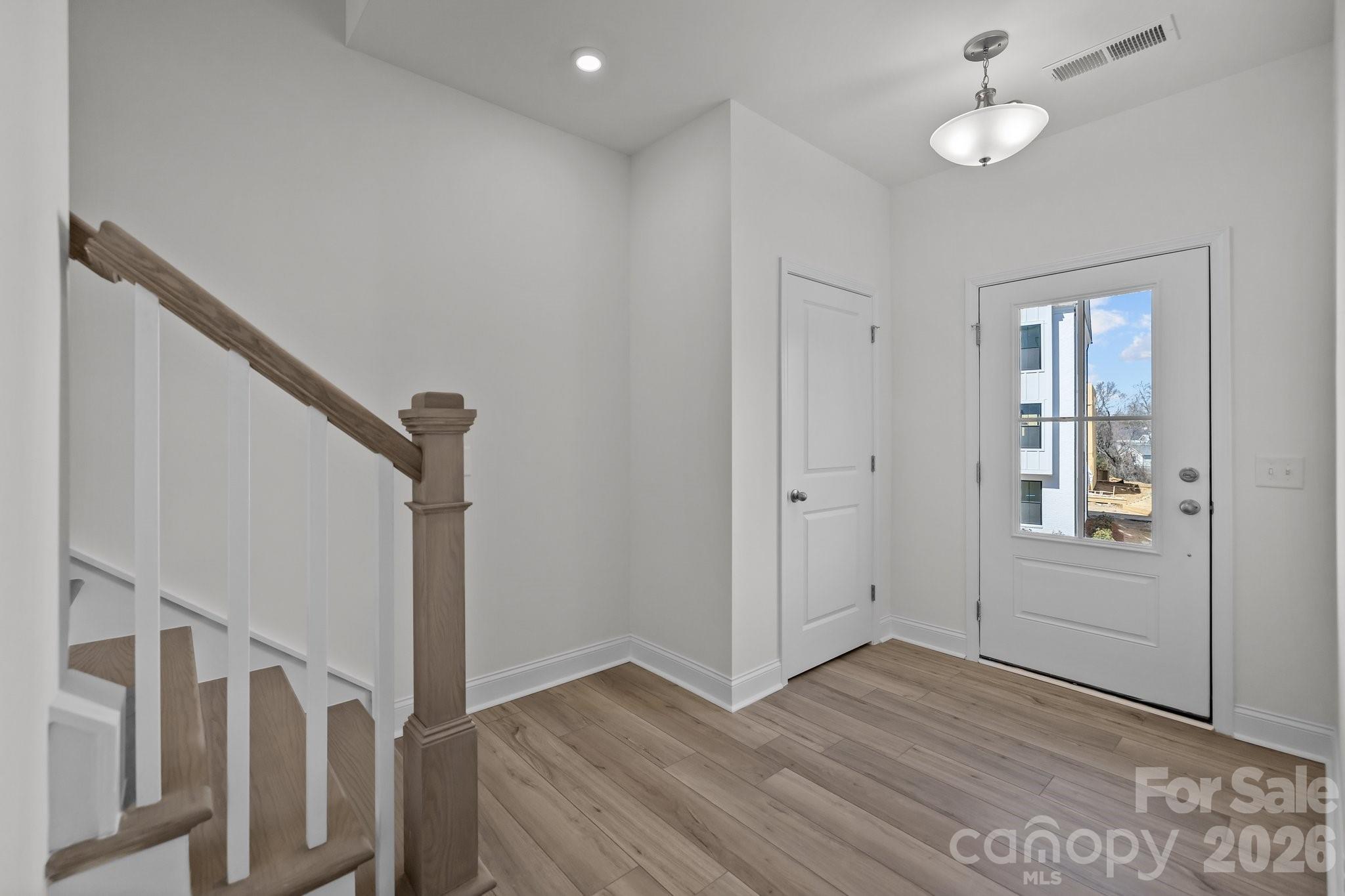 3027 Pointe Town Dr, Charlotte, NC 28208