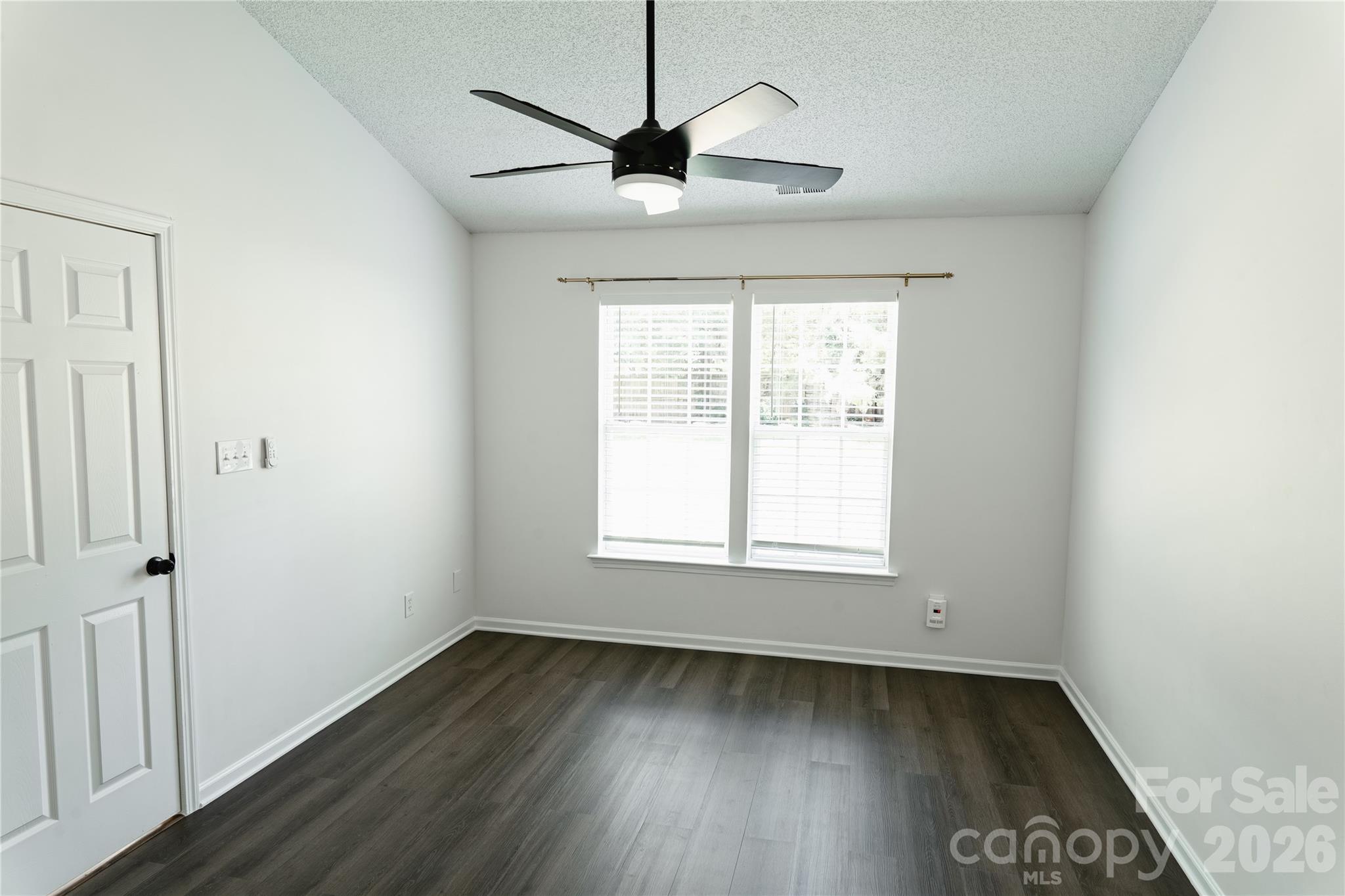 5423 Timbertop Ln, Charlotte, NC 28215