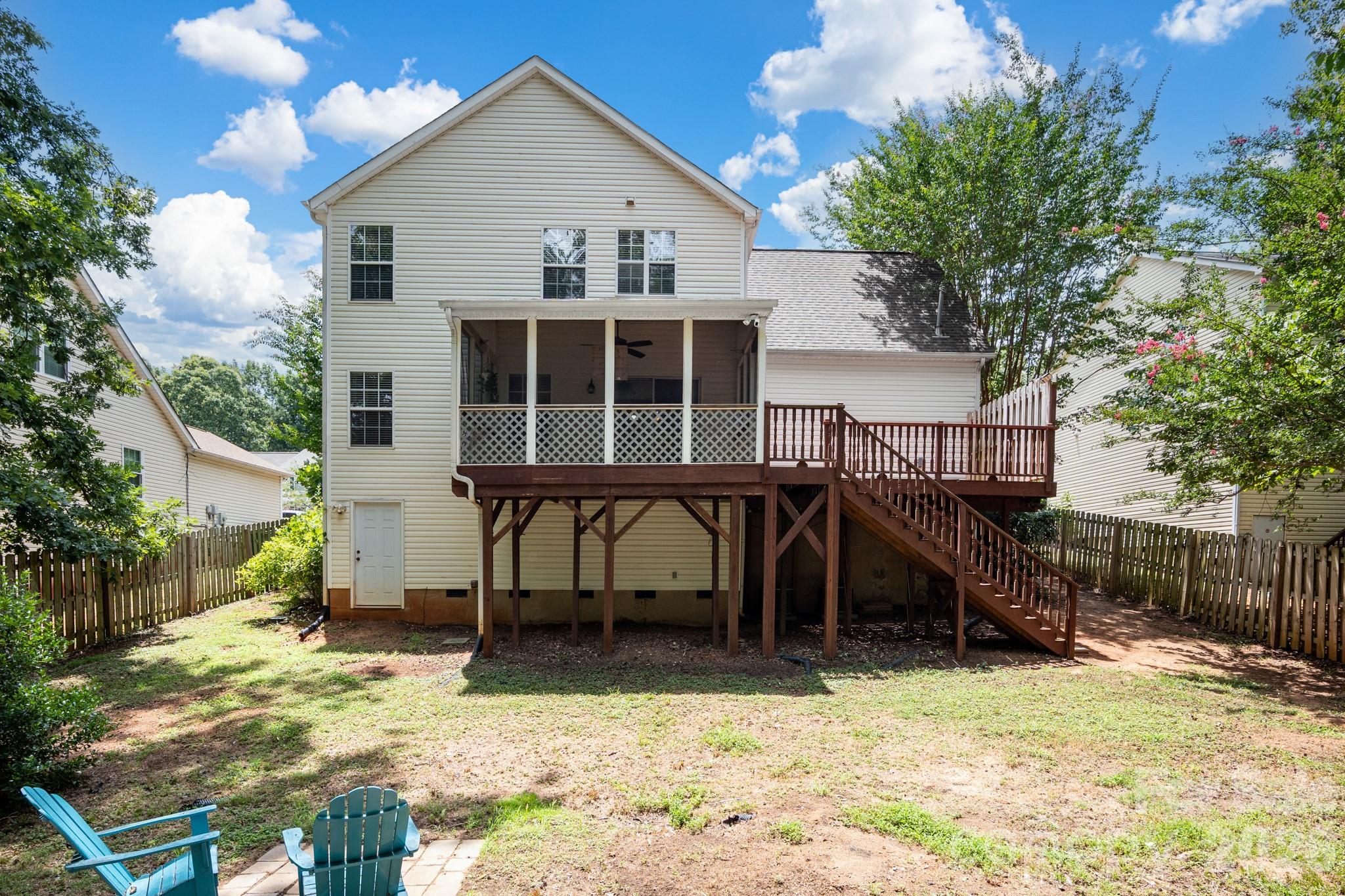 9406 Golden Pond Dr, Charlotte, NC 28269