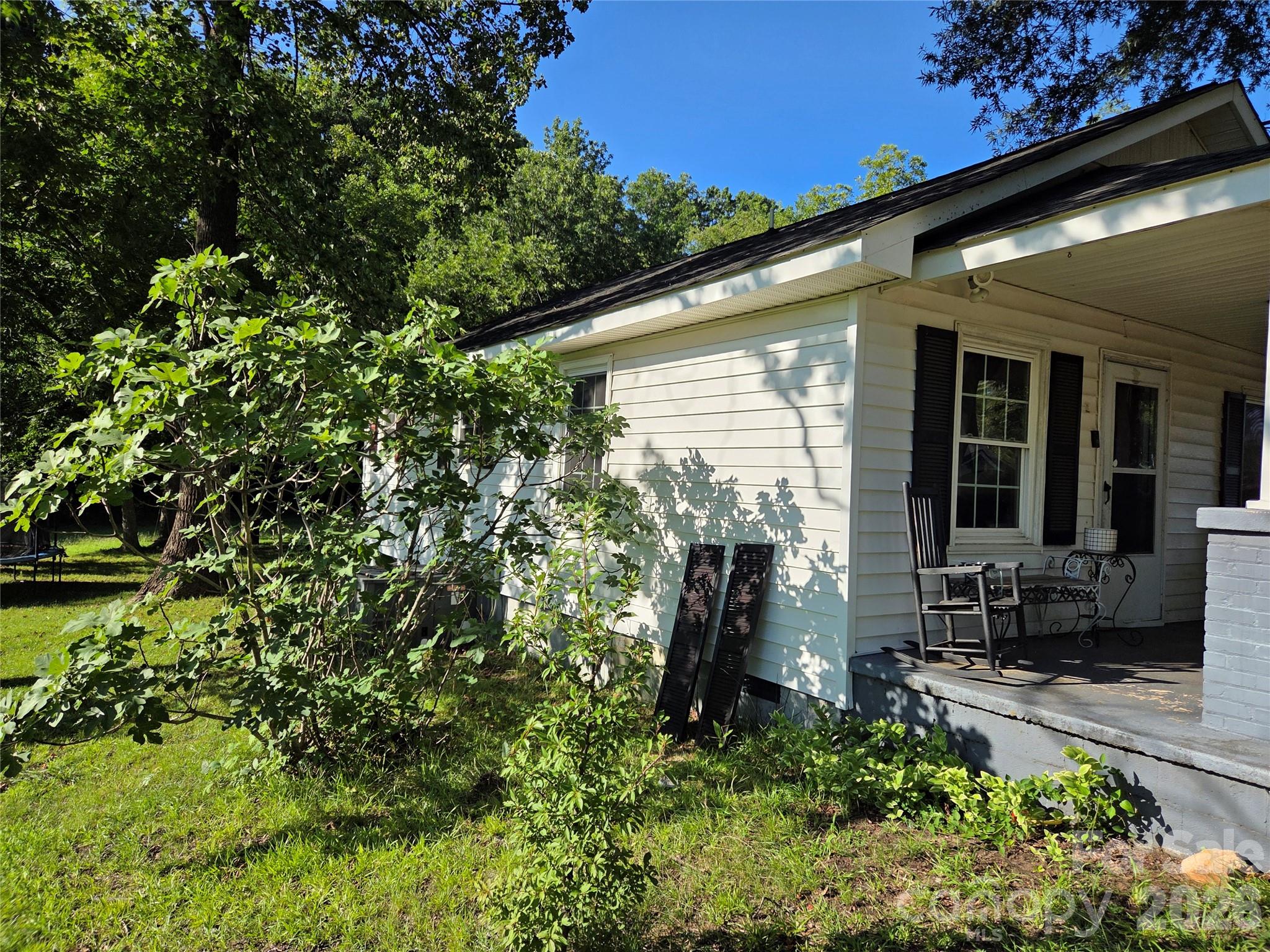 174 Cannon Ave NW, Concord, NC 28025