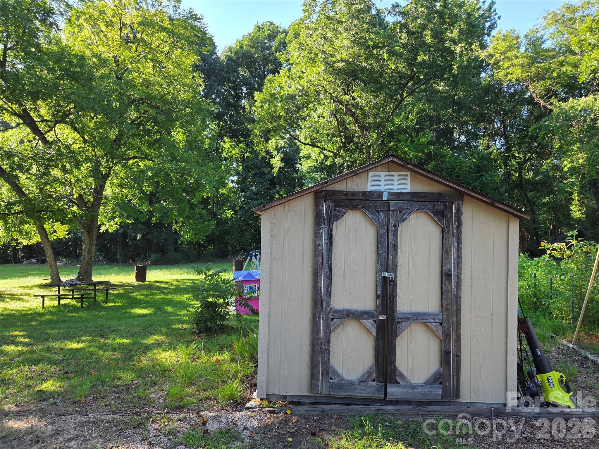 174 Cannon Ave NW, Concord, NC 28025