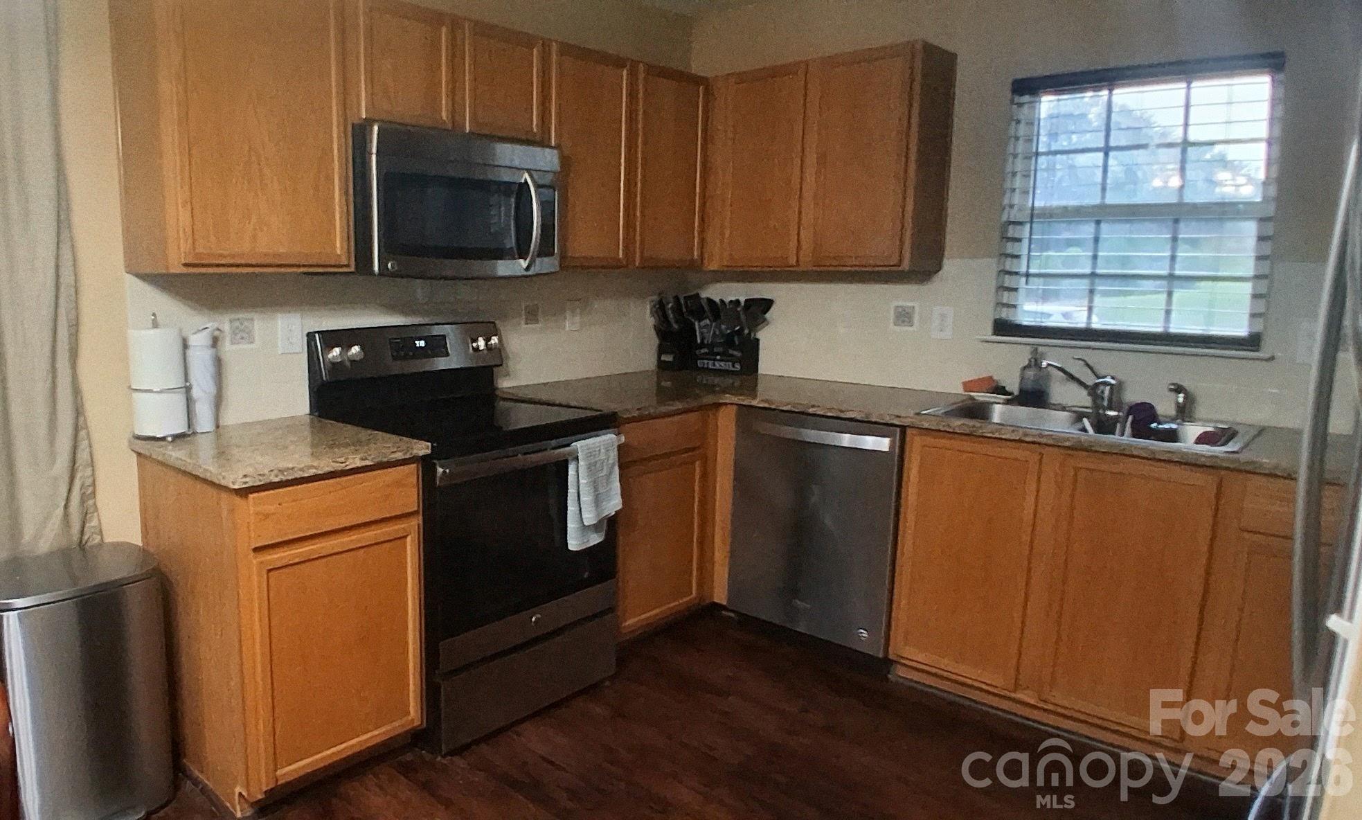 1148 Crowders Woods Dr #5, Gastonia, NC 28052
