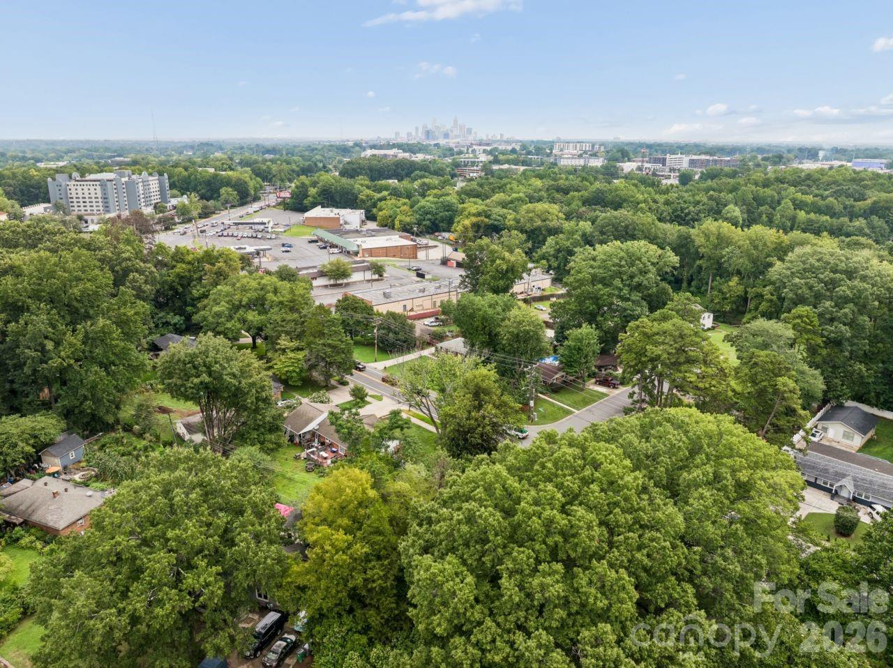 139 Southwold Dr, Charlotte, NC 28217