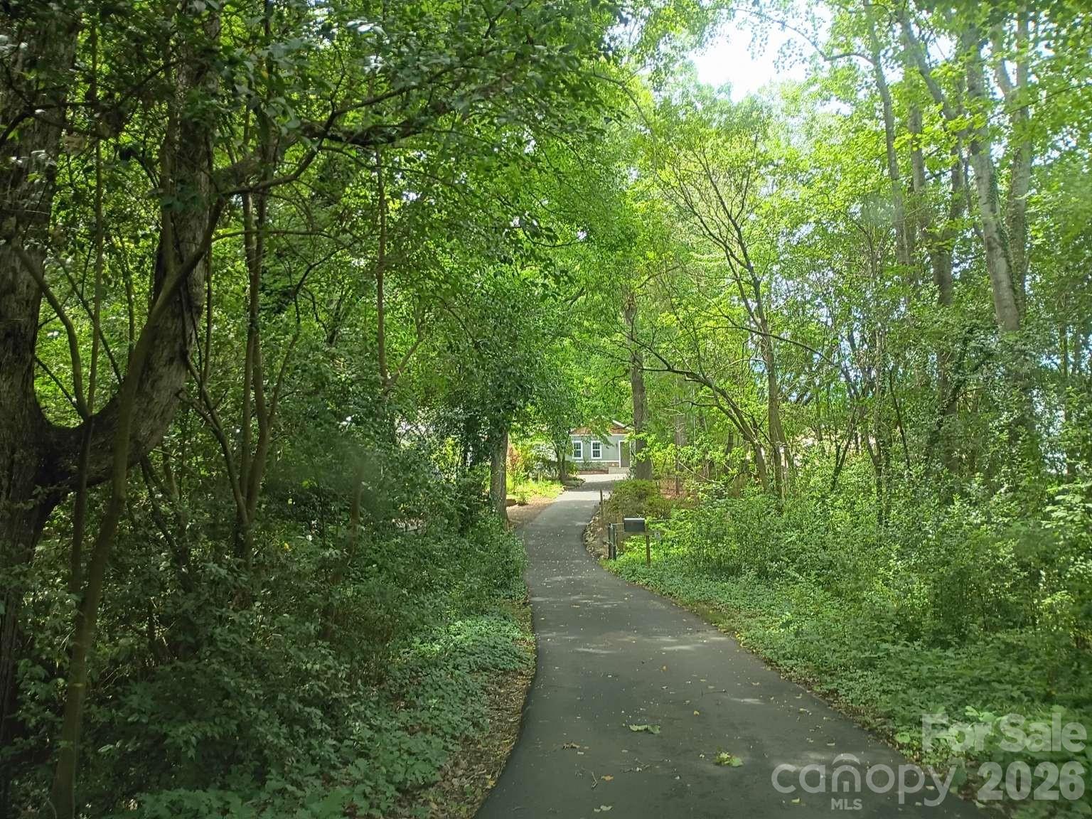 403 N Cannon Blvd, Kannapolis, NC 28083