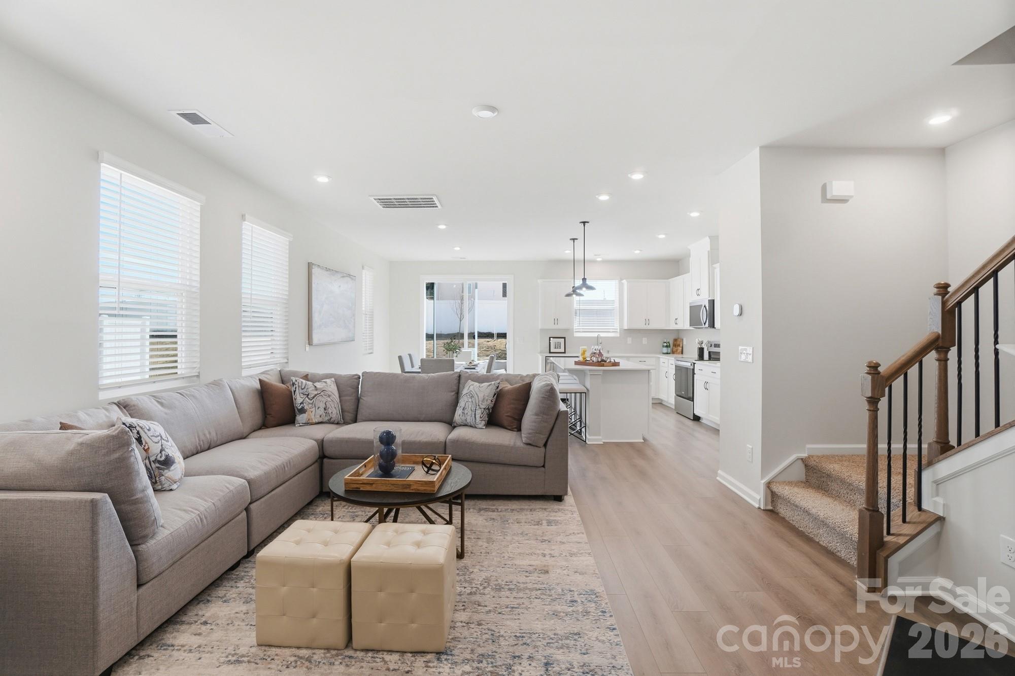 5216 Wyes Oak Ln, Charlotte, NC 28269