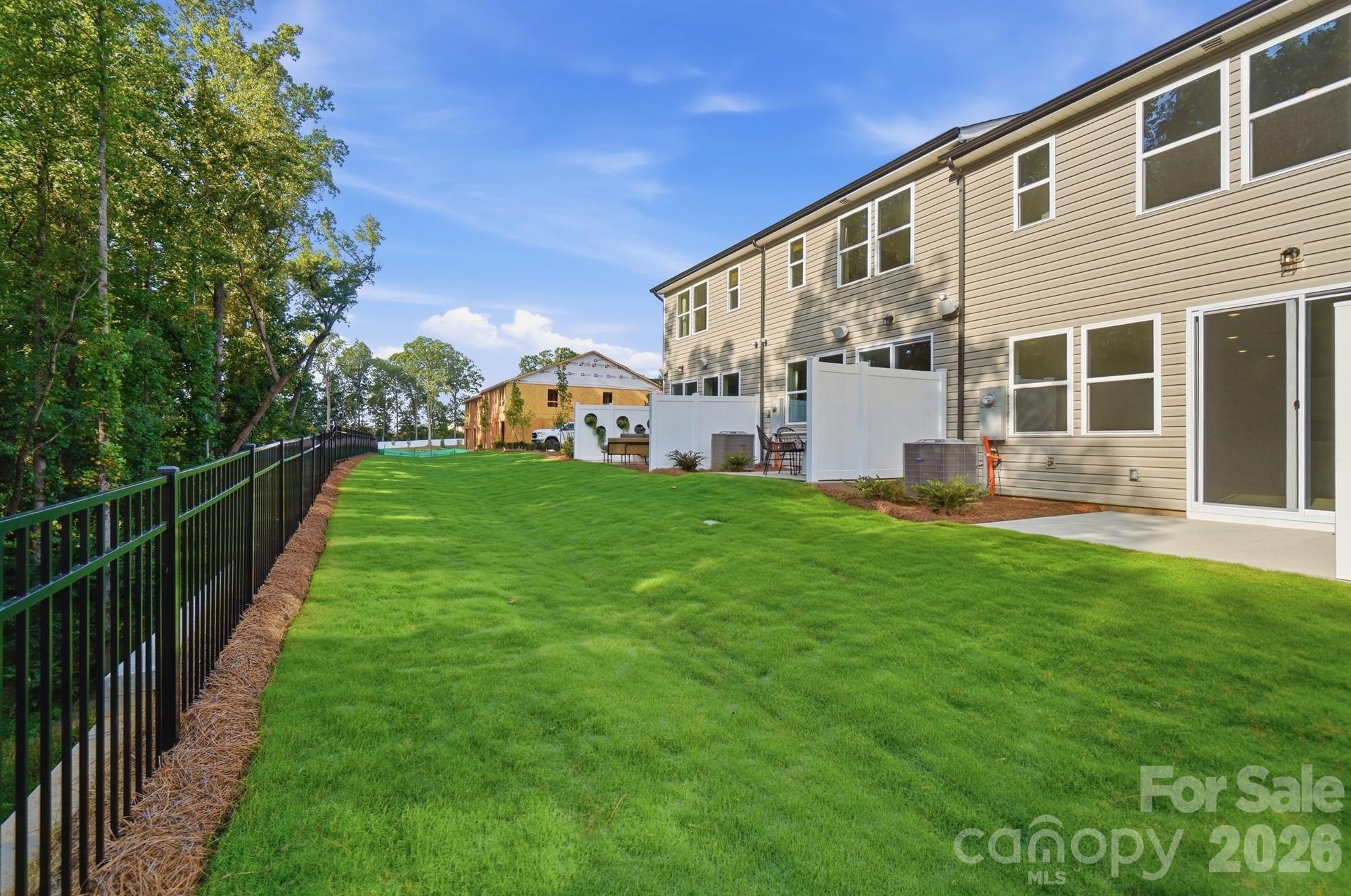 4041 Butler Grove Ln, Charlotte, NC 28269