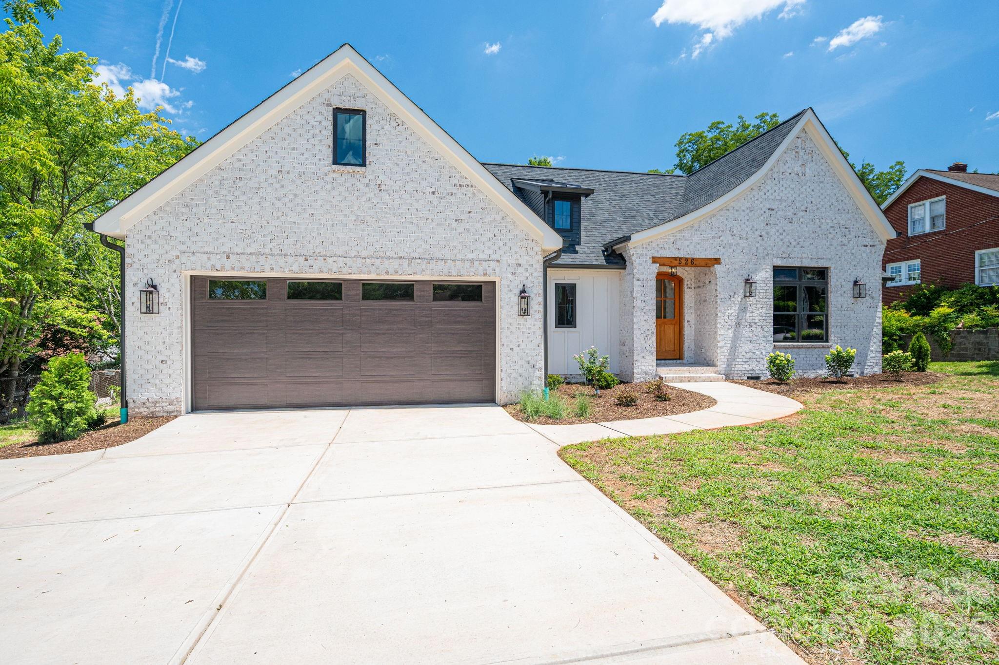 526 N Aspen St, Lincolnton, NC 28092