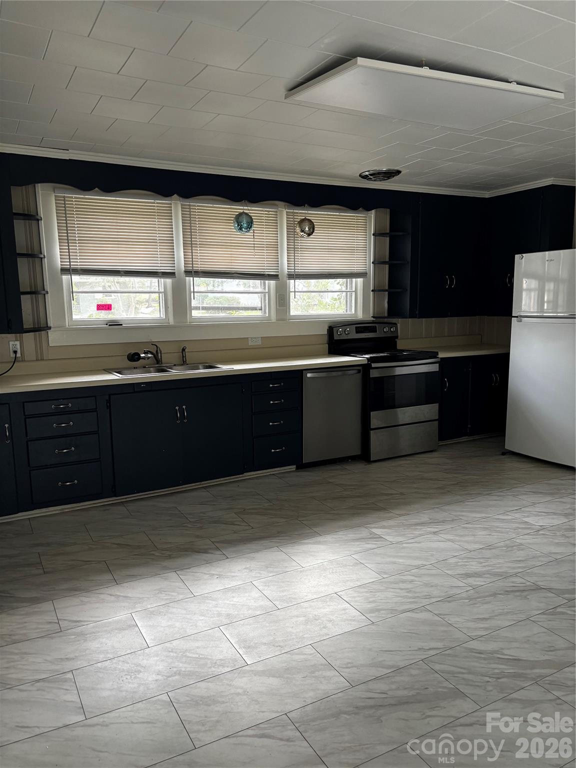 907 Maple Ave, Salisbury, NC 28144