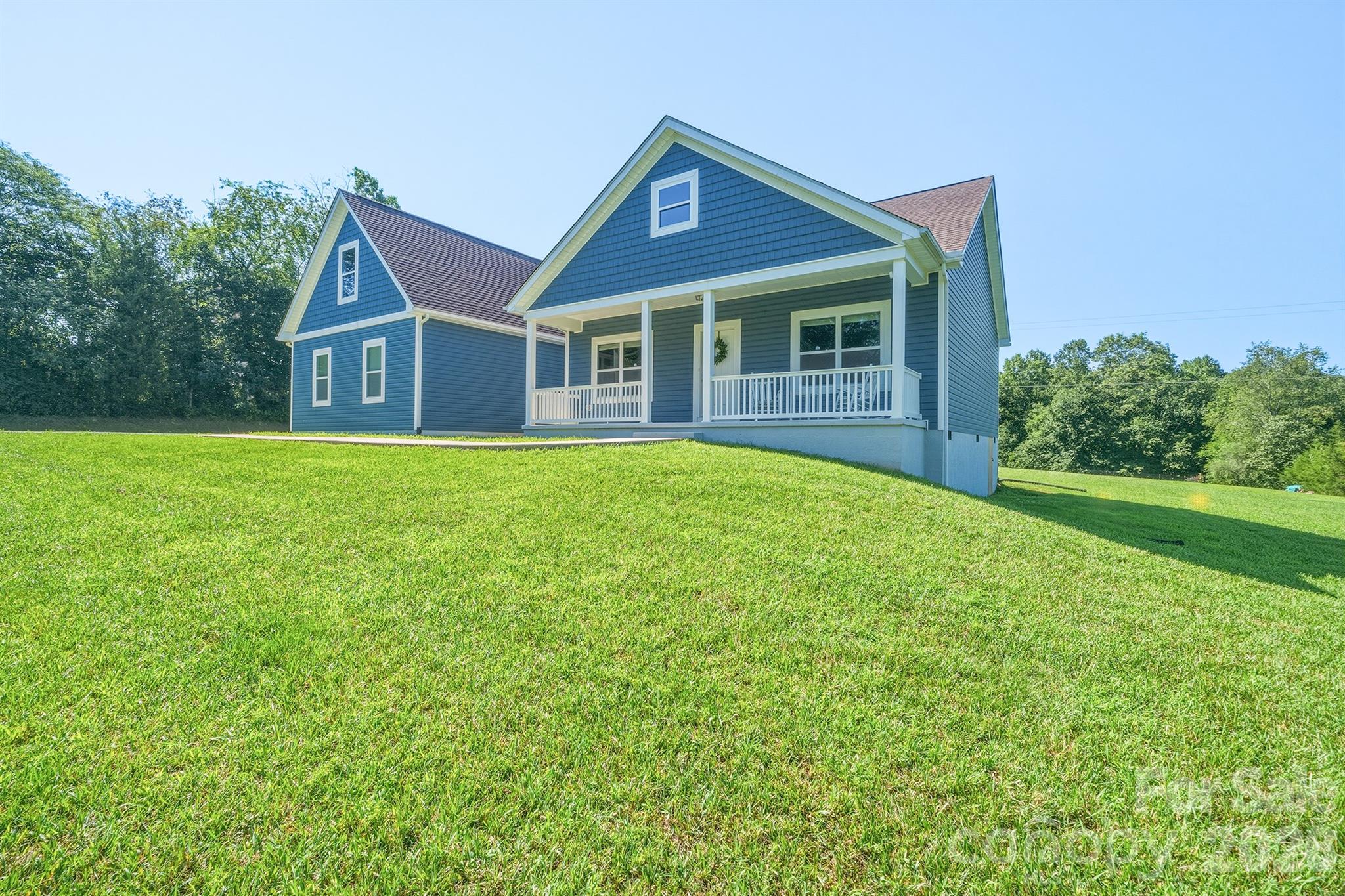 3154 NE 43rd Ave, Hickory, NC 28601
