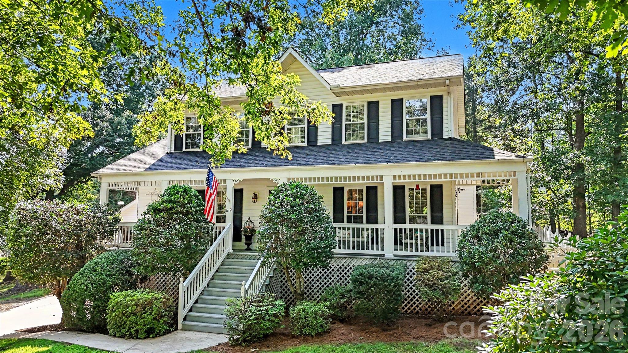 612 17th Avenue Dr SE, Hickory, NC 28602