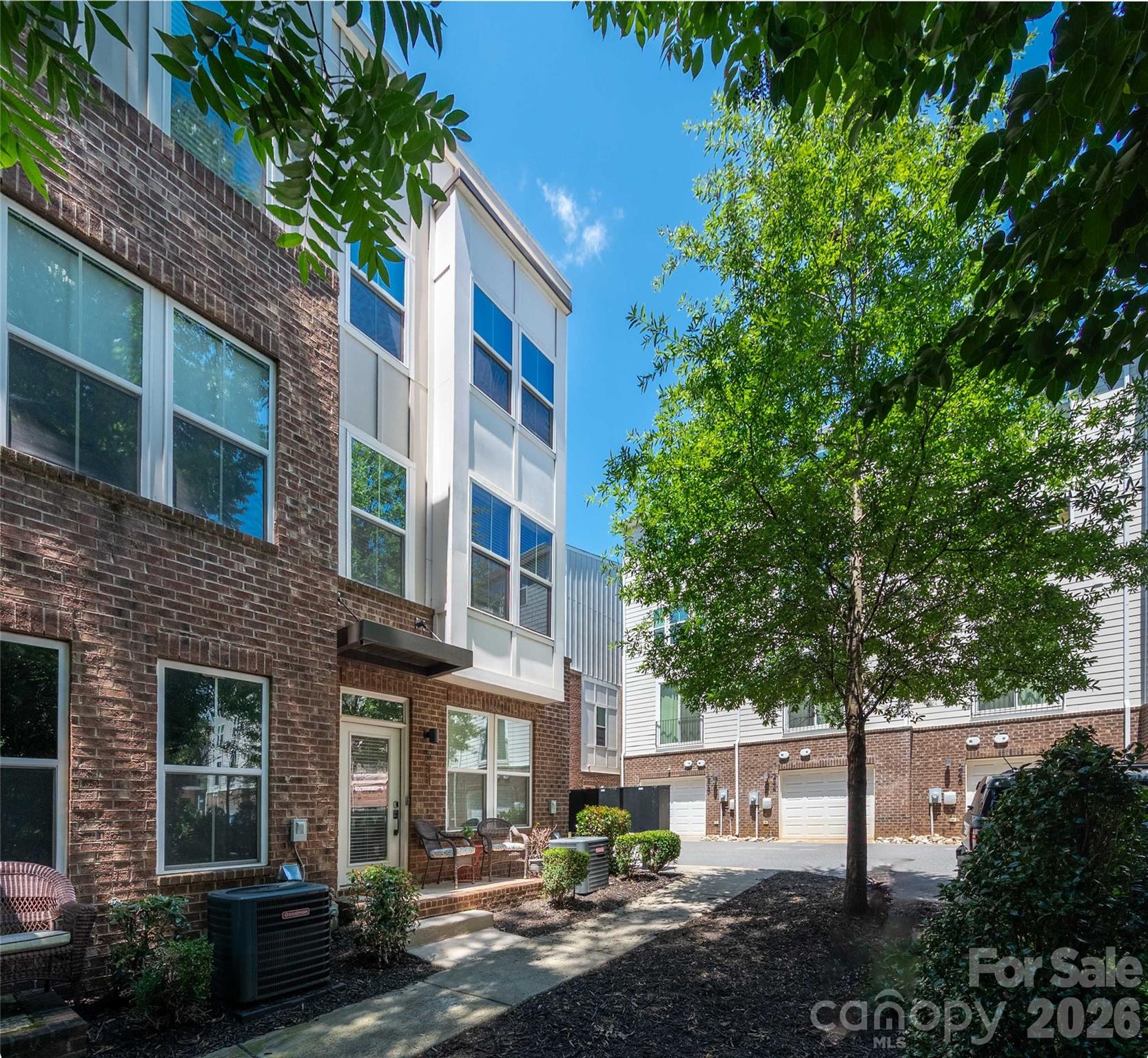 511 Old Mill Rd, Charlotte, NC 28206