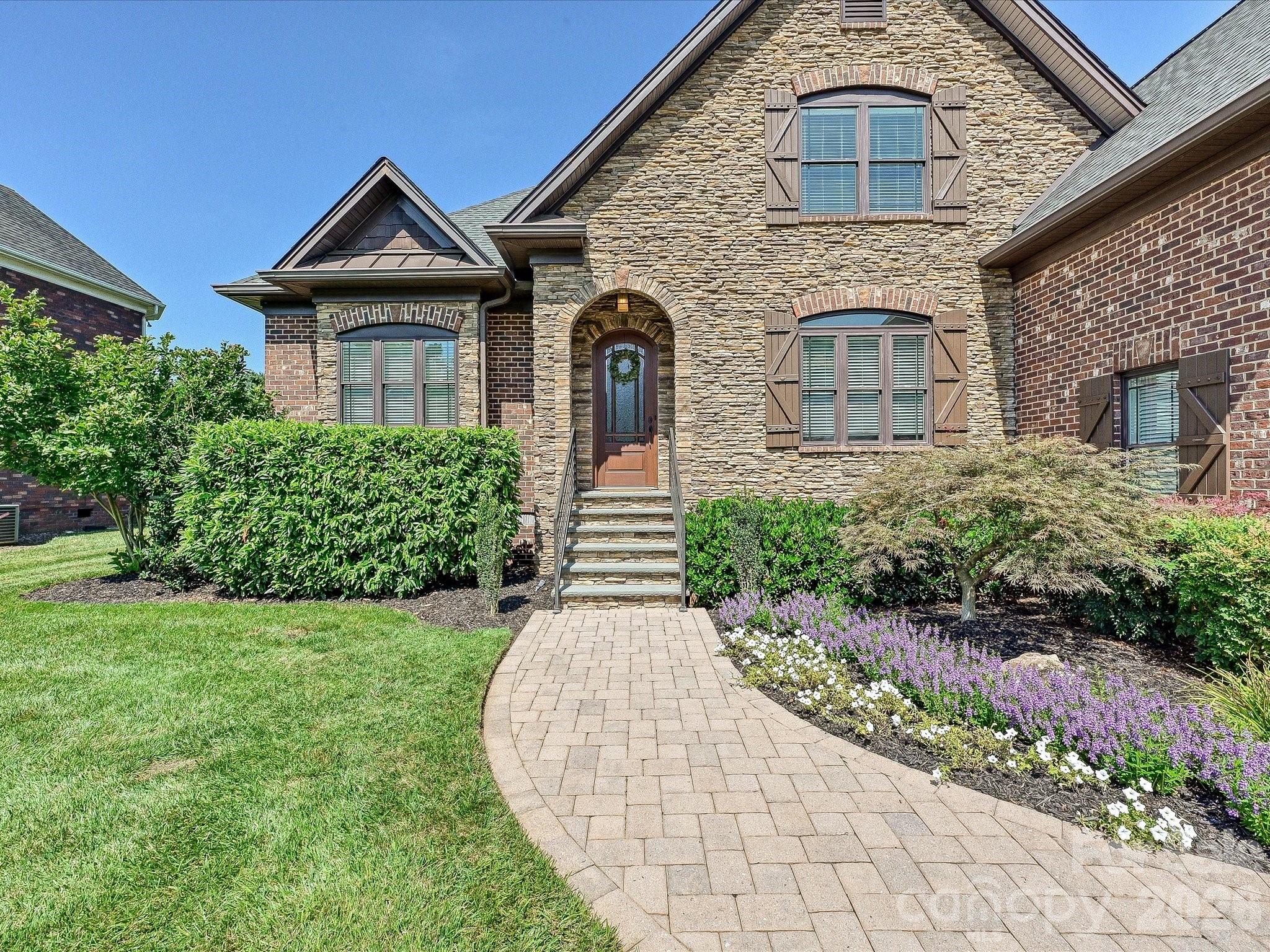 761 King Fredrick Ln SW, Concord, NC 28027