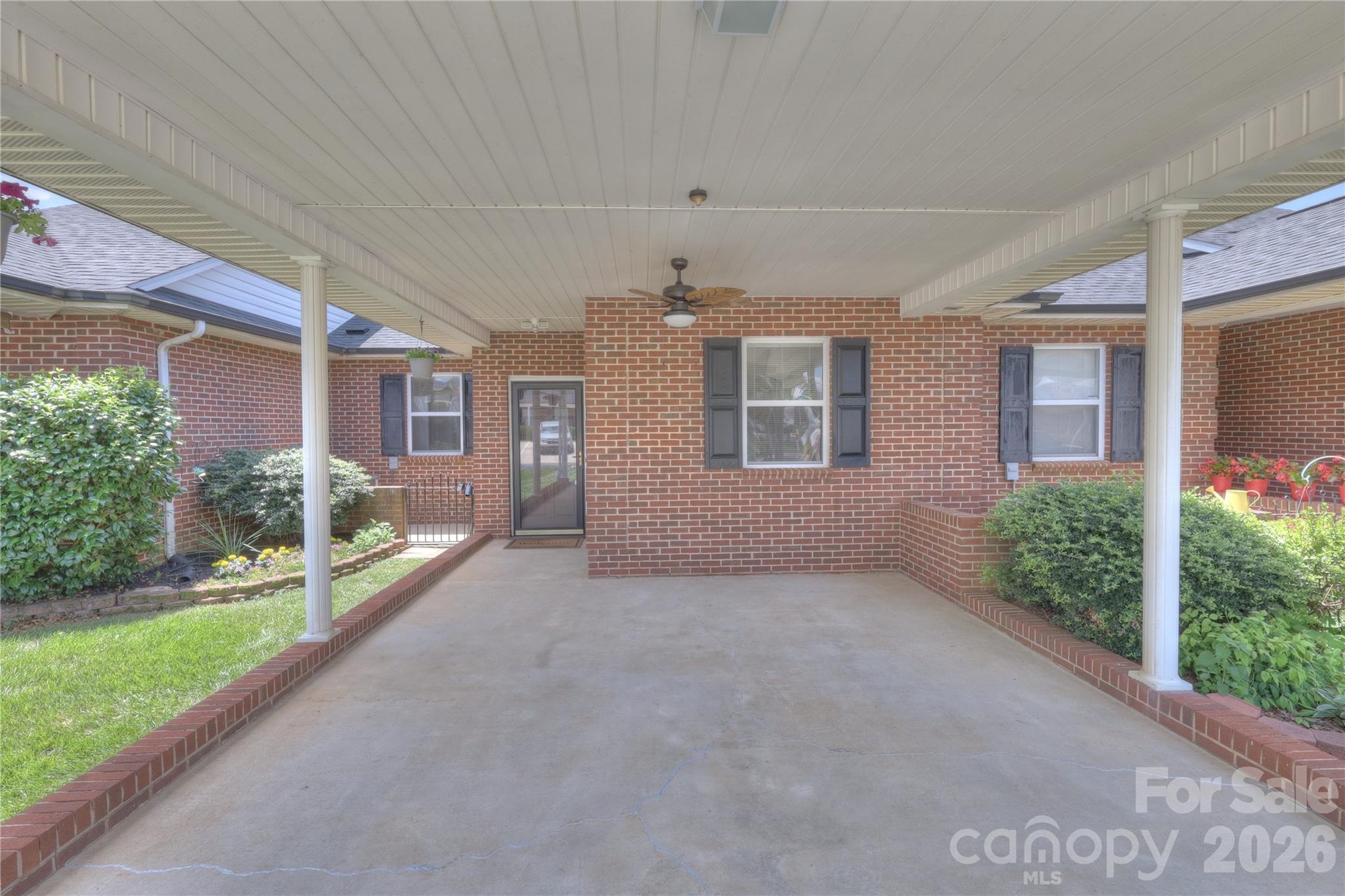 3927 Jasmine Ln, Denver, NC 28037