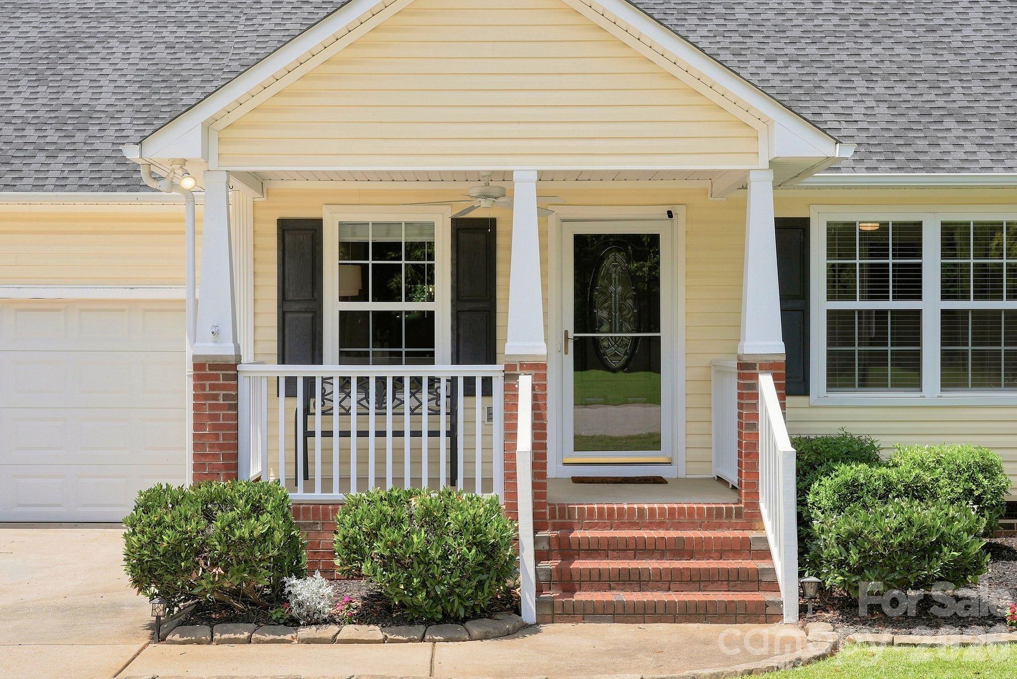 2010 Mallard Creek Dr, Rock Hill, SC 29732