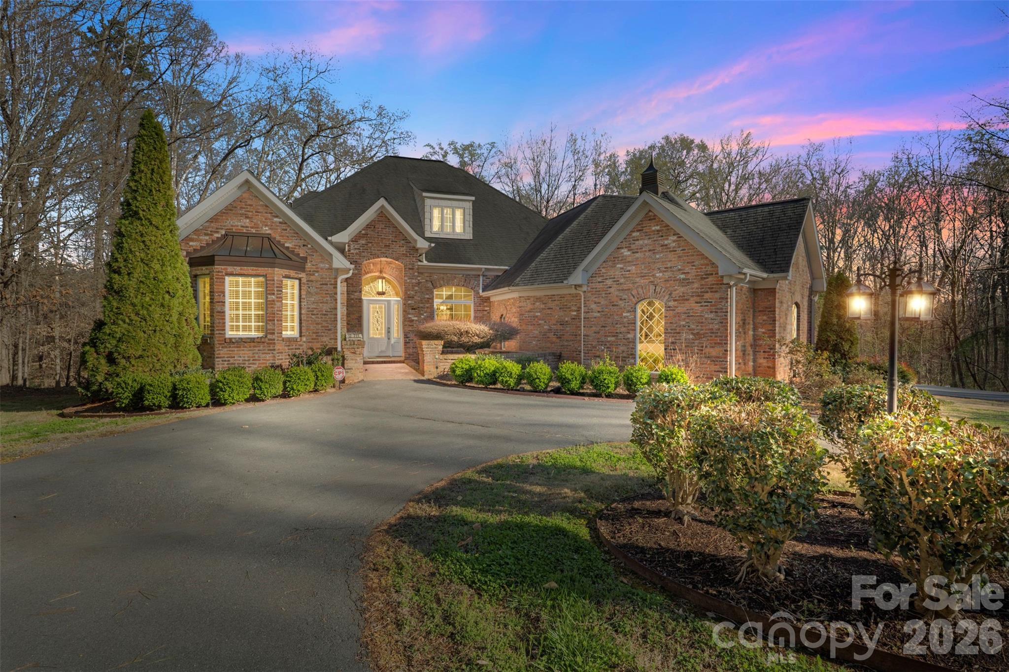 12711 Moores Chapel Rd, Charlotte, NC 28214