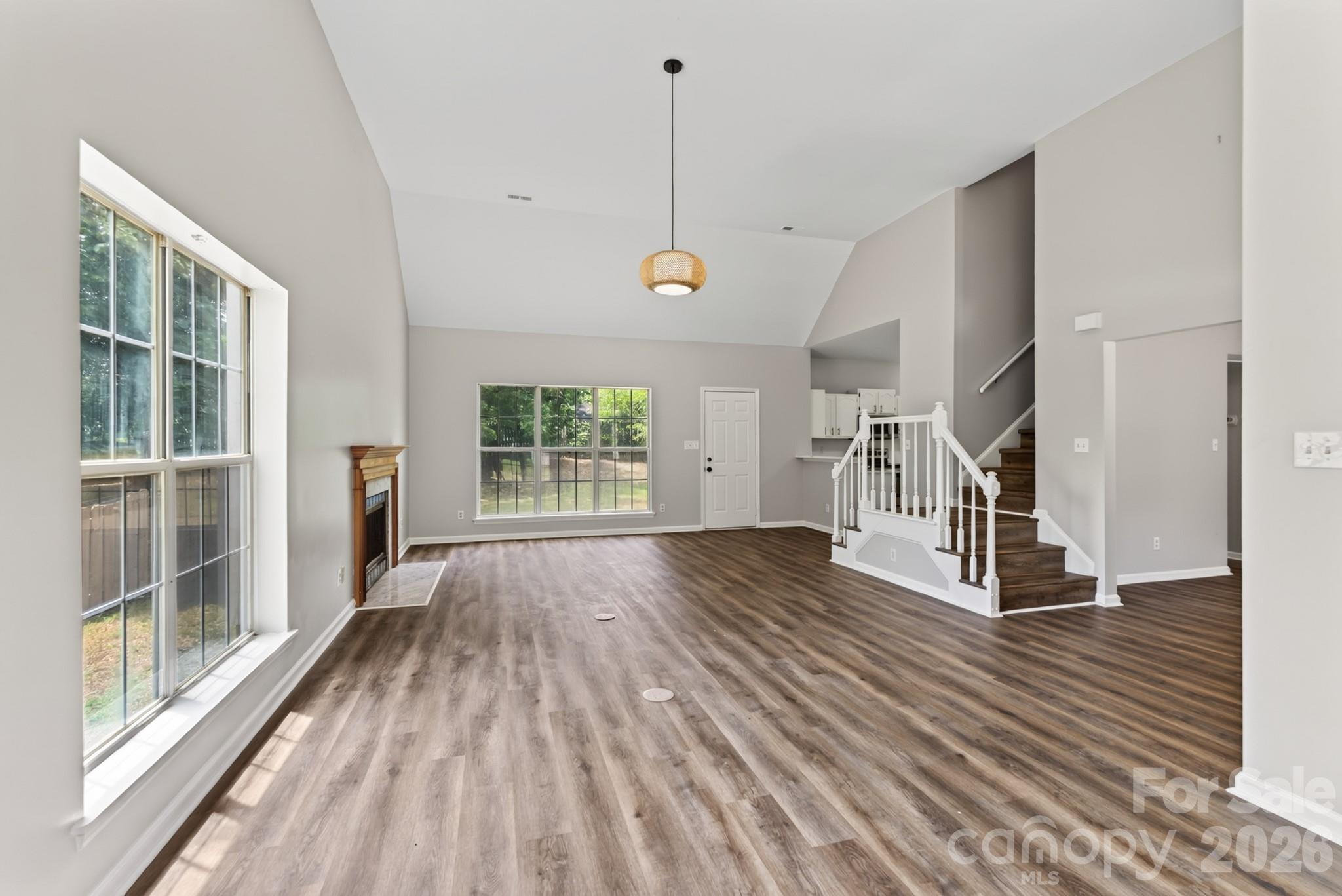 8511 Albury Walk Ln, Charlotte, NC 28277