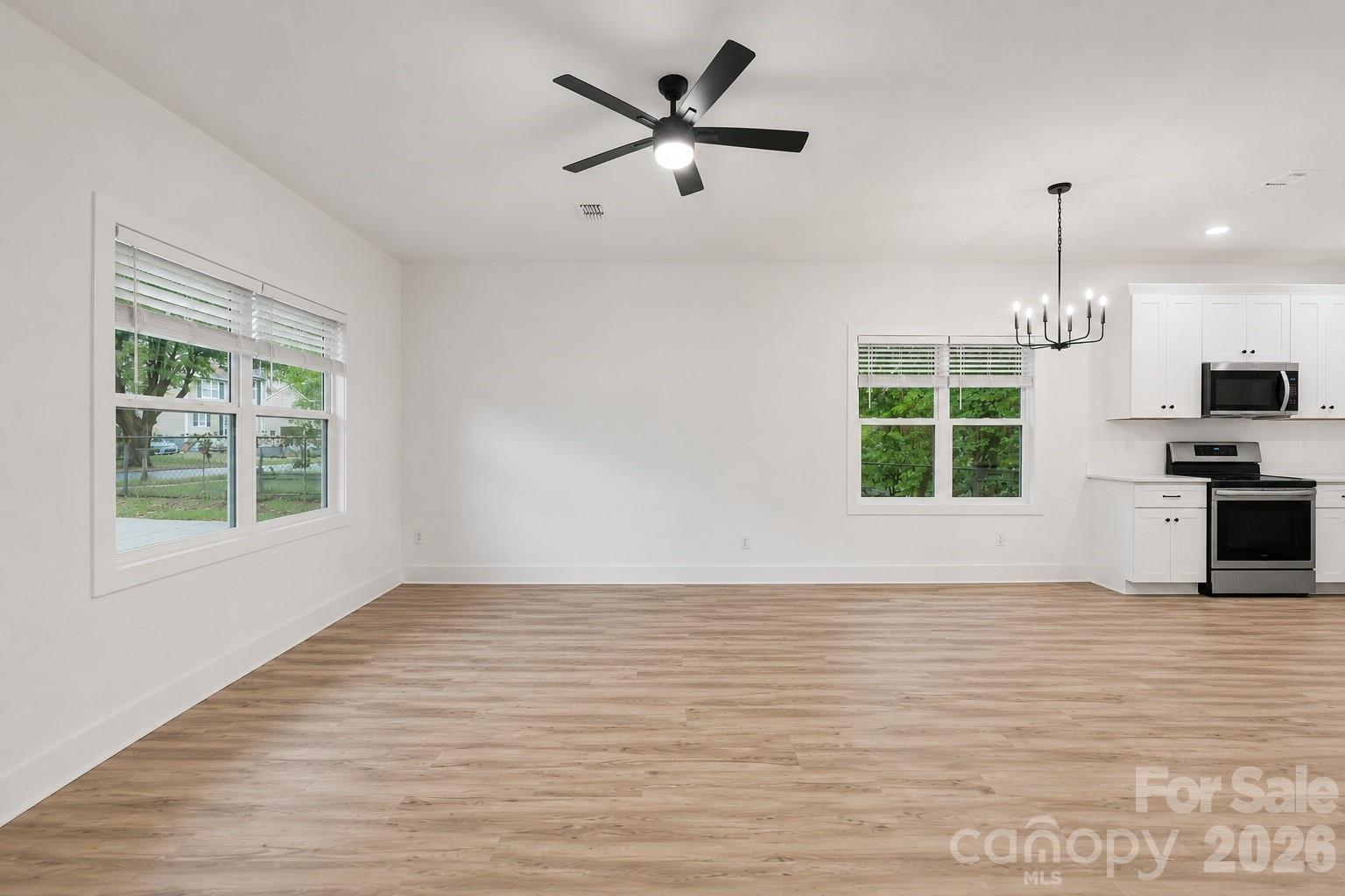 1327 4th St, Statesville, NC 28677
