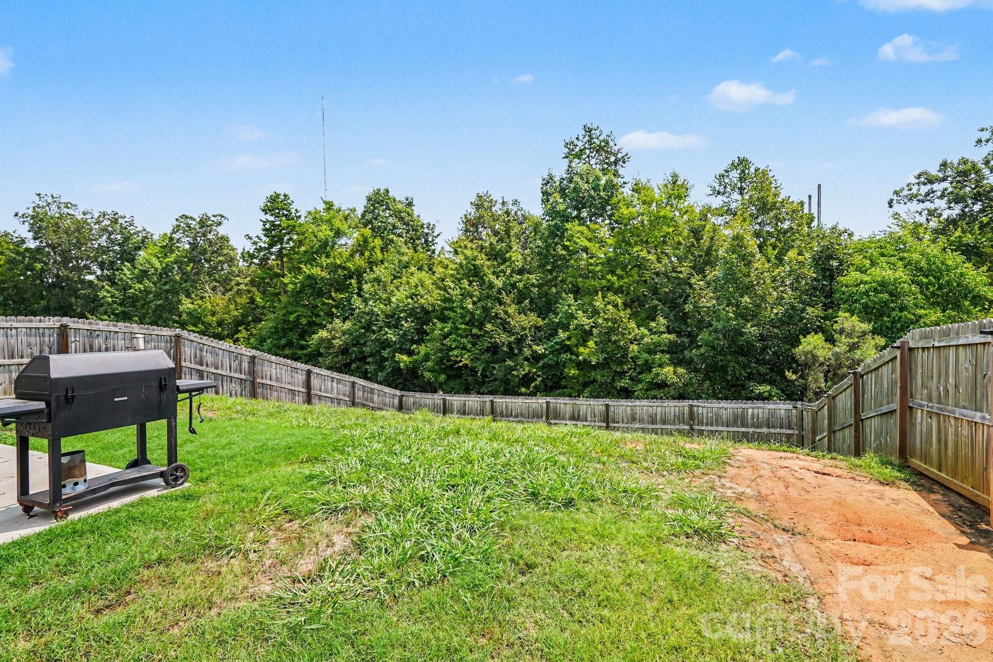2238 Lanza Dr, Charlotte, NC 28215