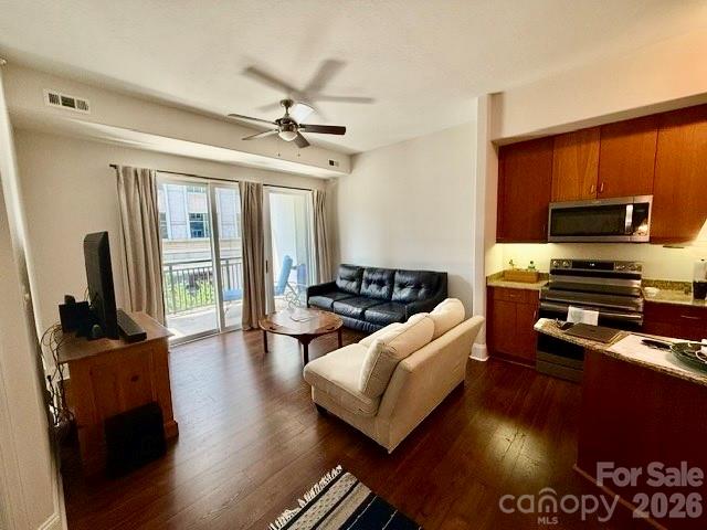 4620 Piedmont Row Dr W #402, Charlotte, NC 28210