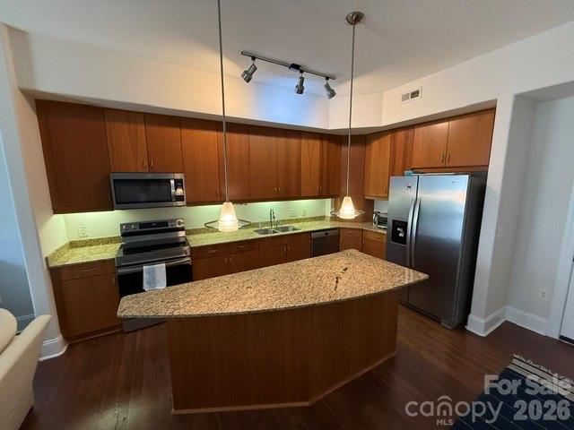 4620 Piedmont Row Dr W #402, Charlotte, NC 28210