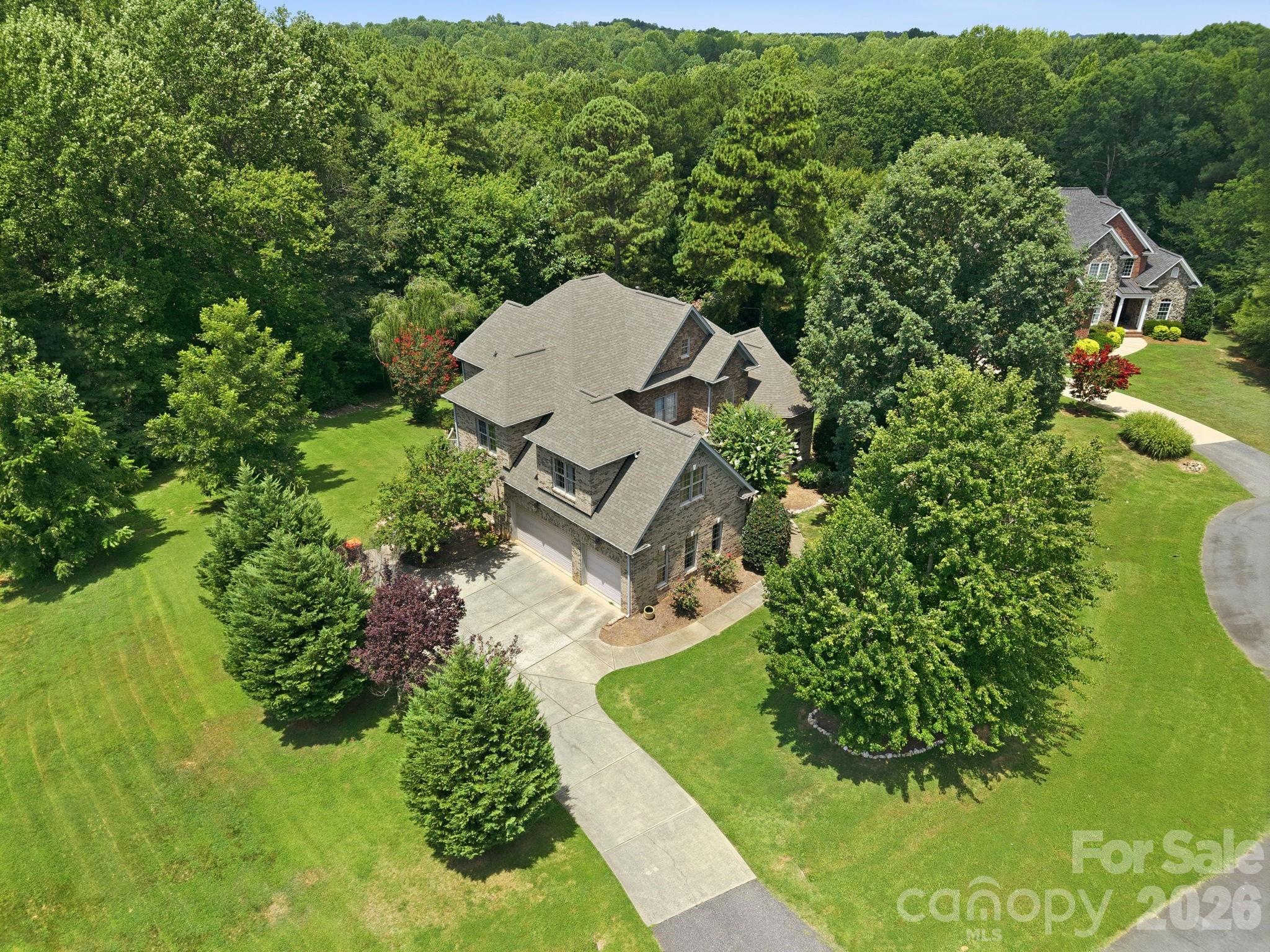 579 Morning Glory Ct, Lake Wylie, SC 29710