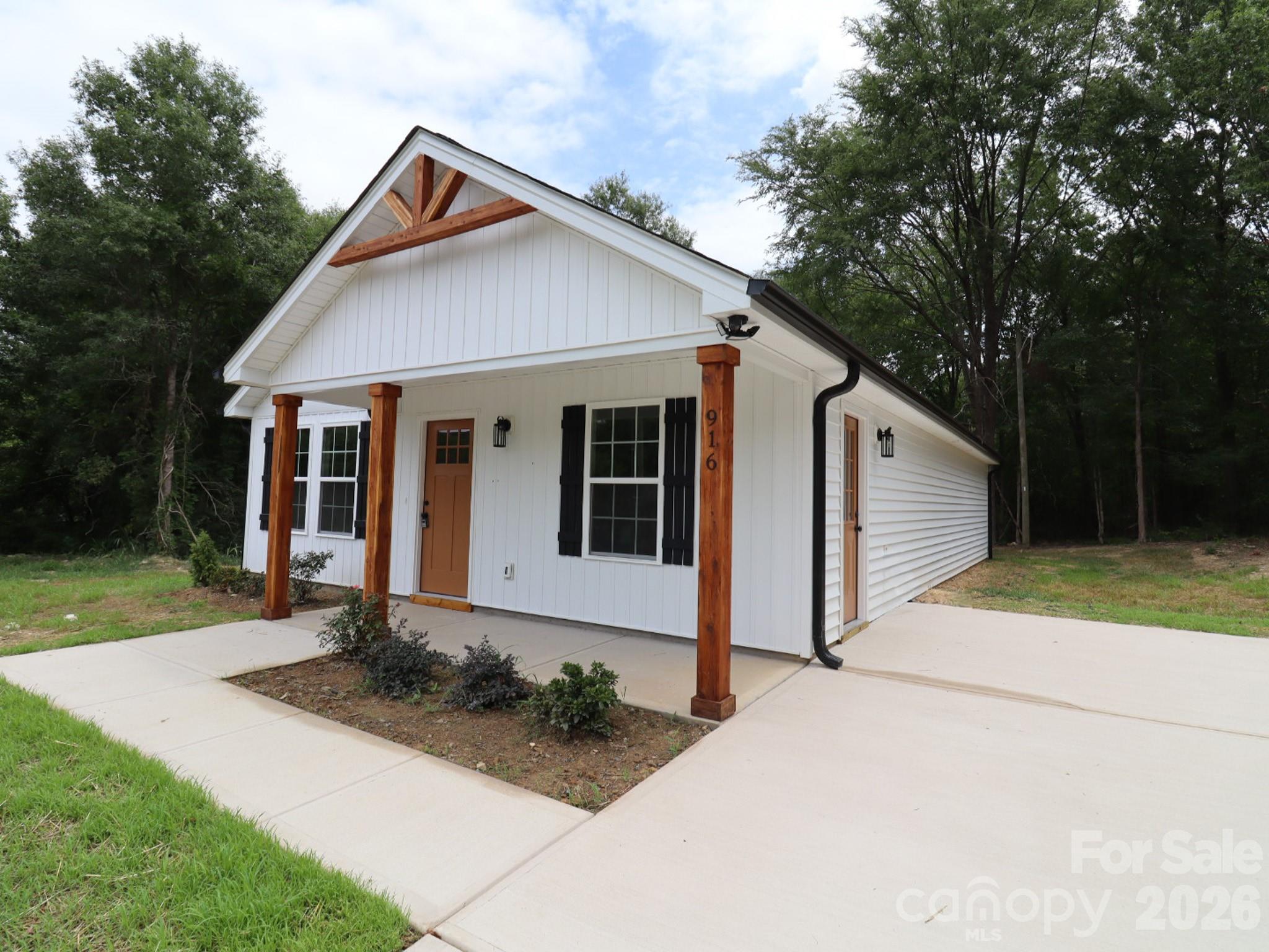 916 N Austin Rd, Marshville, NC 28103
