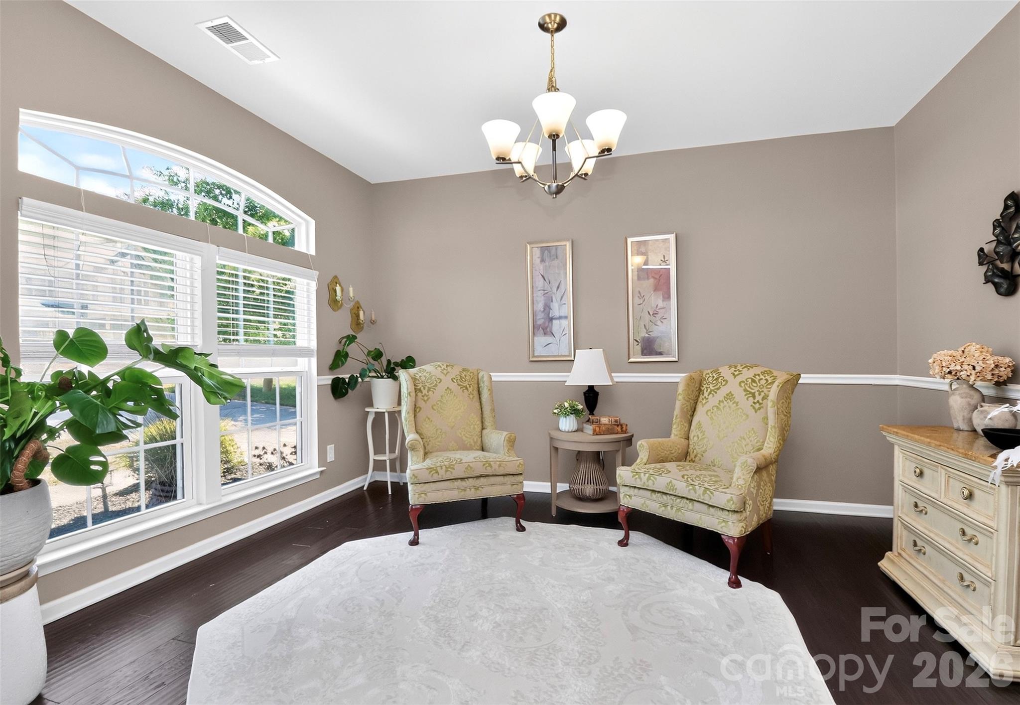 12823 Plumleaf Dr, Charlotte, NC 28213