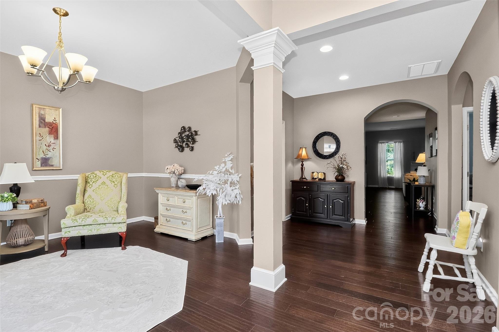 12823 Plumleaf Dr, Charlotte, NC 28213