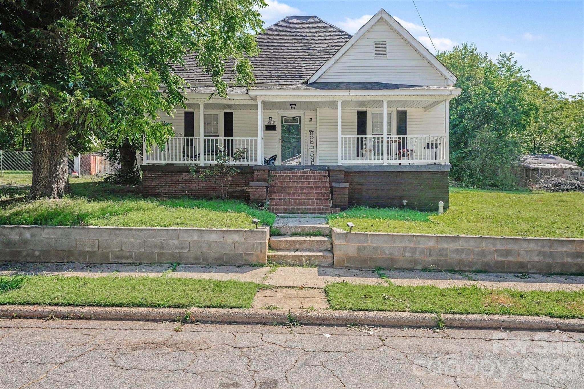 312 Vance Ave, Salisbury, NC 28144