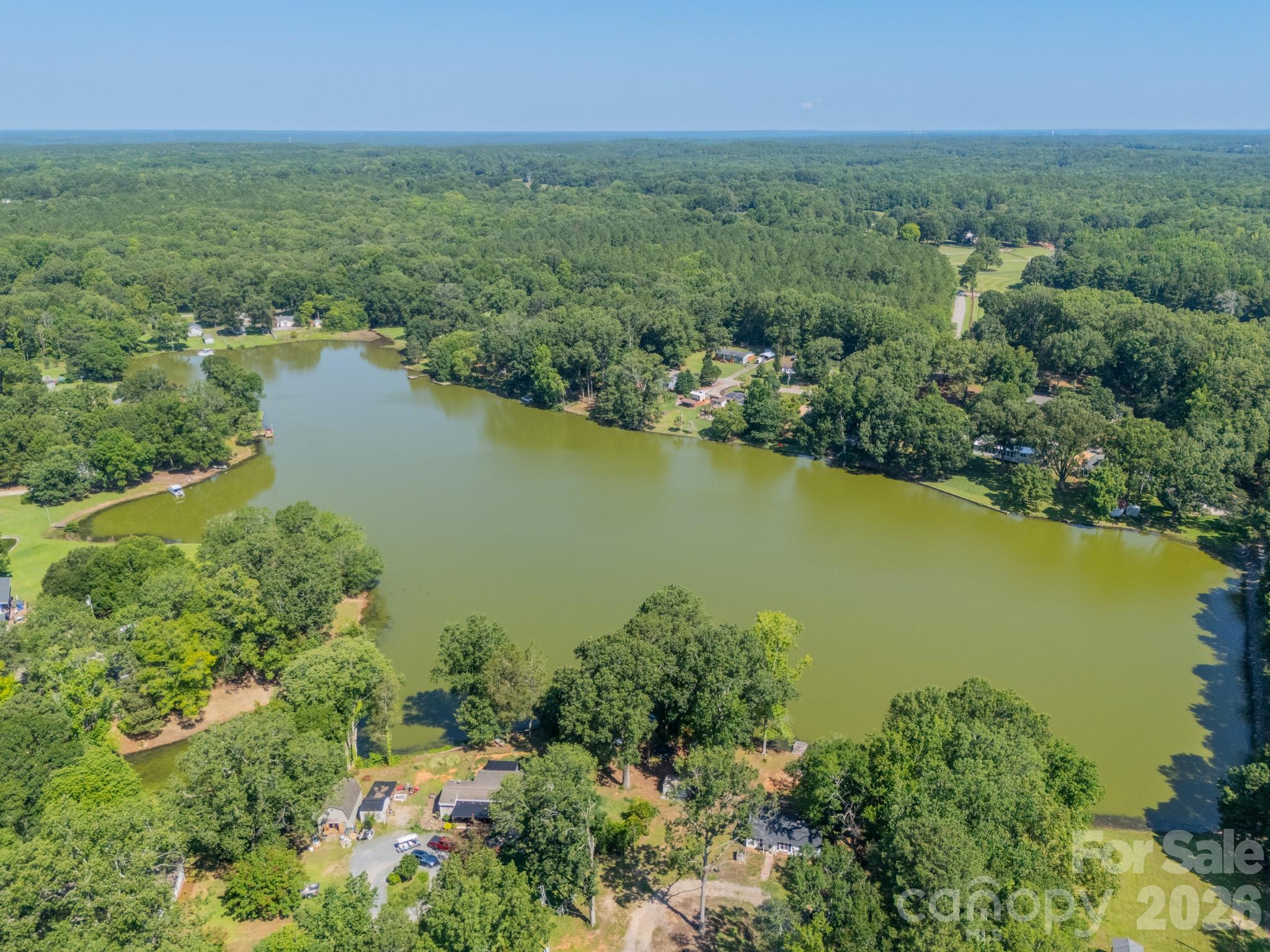 1077 E Shore Dr, Lancaster, SC 29720