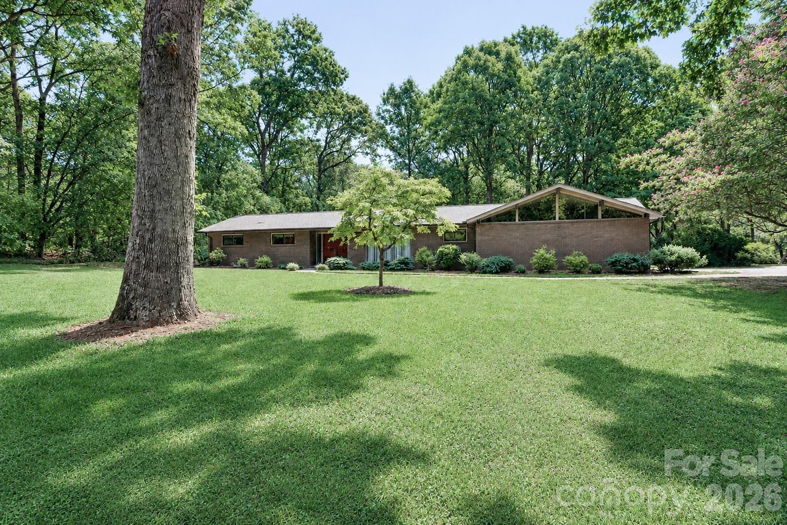 107 Augusta Dr, Statesville, NC 28625