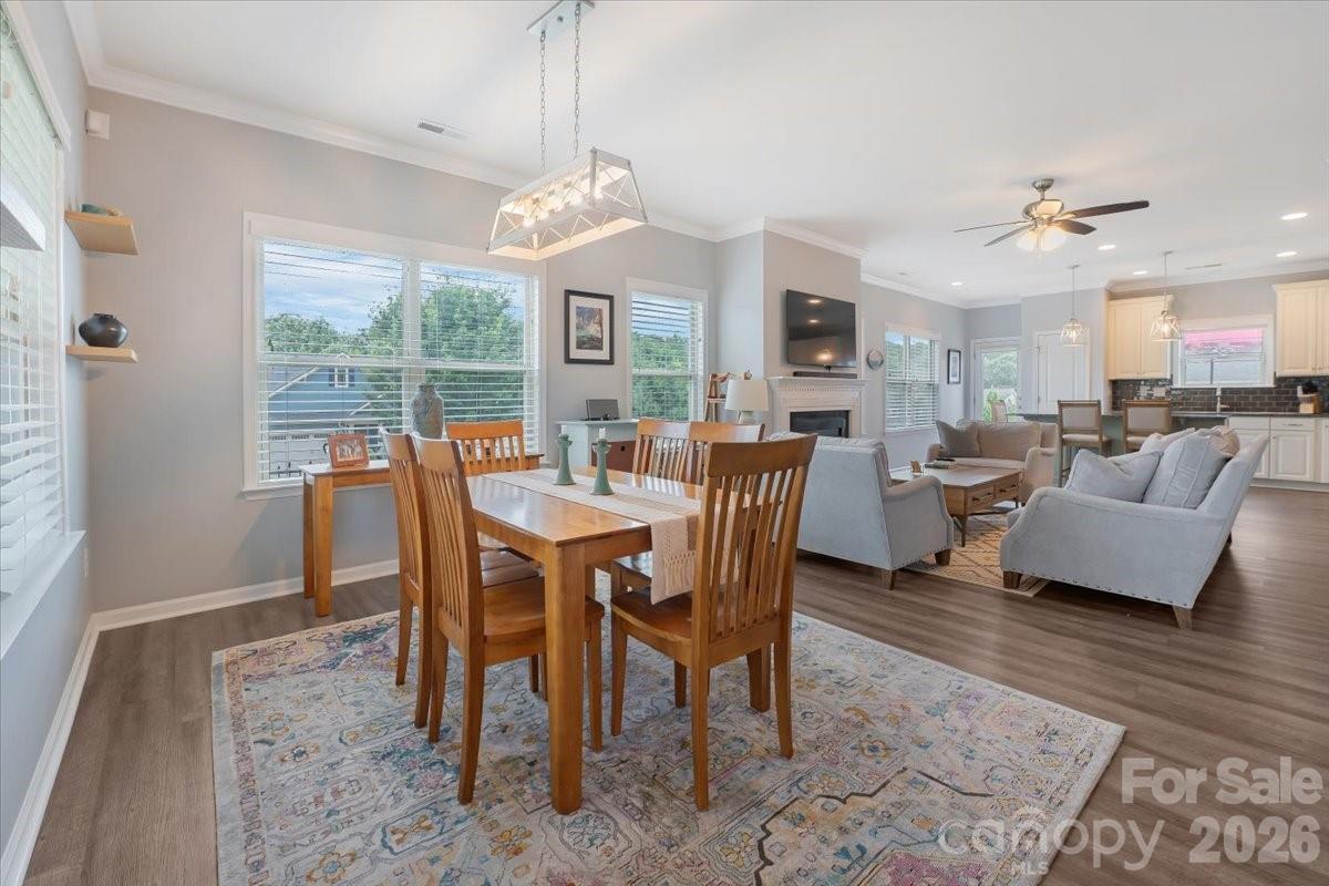 103 Canter Ln, Mooresville, NC 28115