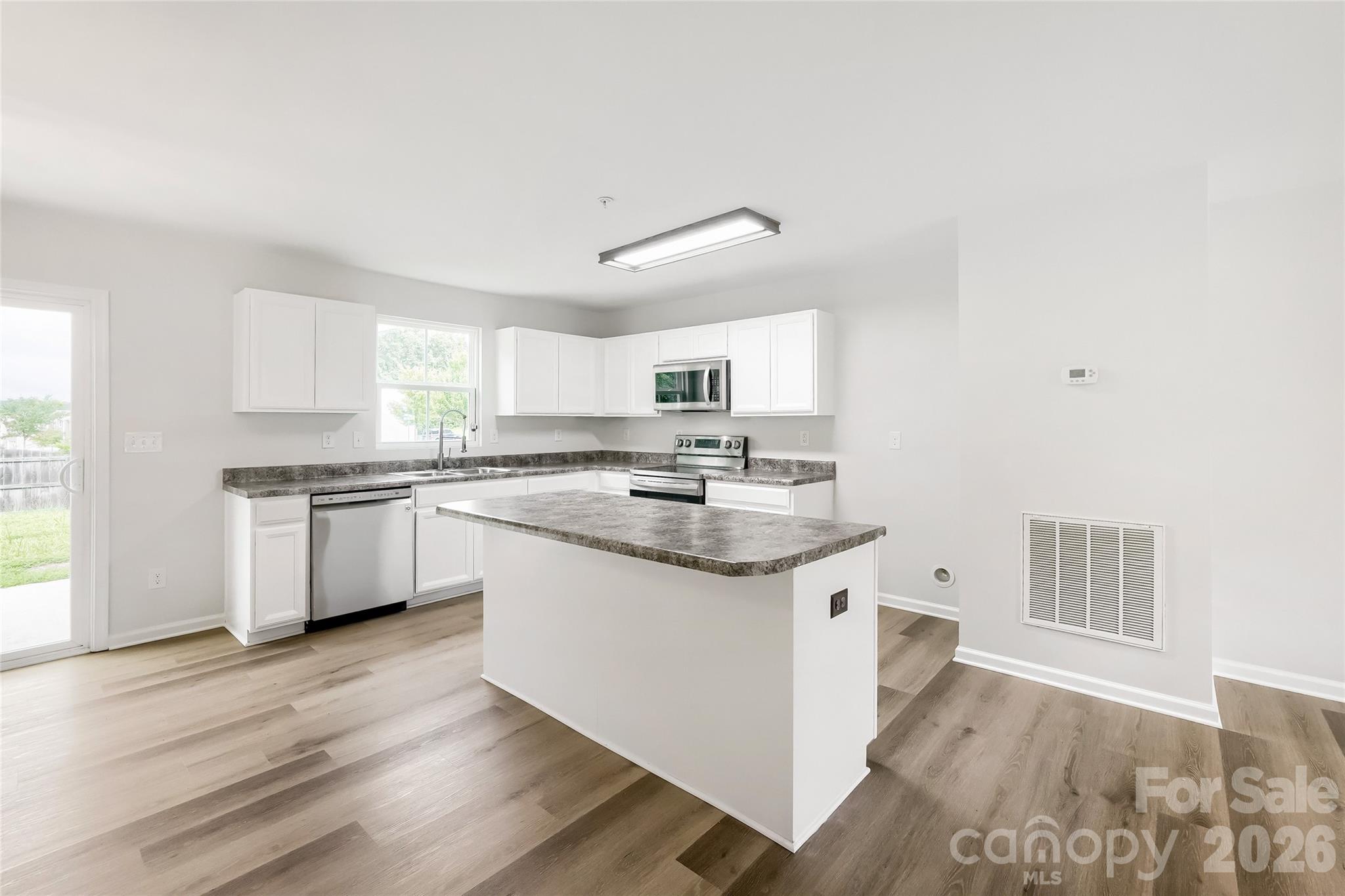 2394 Everton Cir SE, Concord, NC 28025