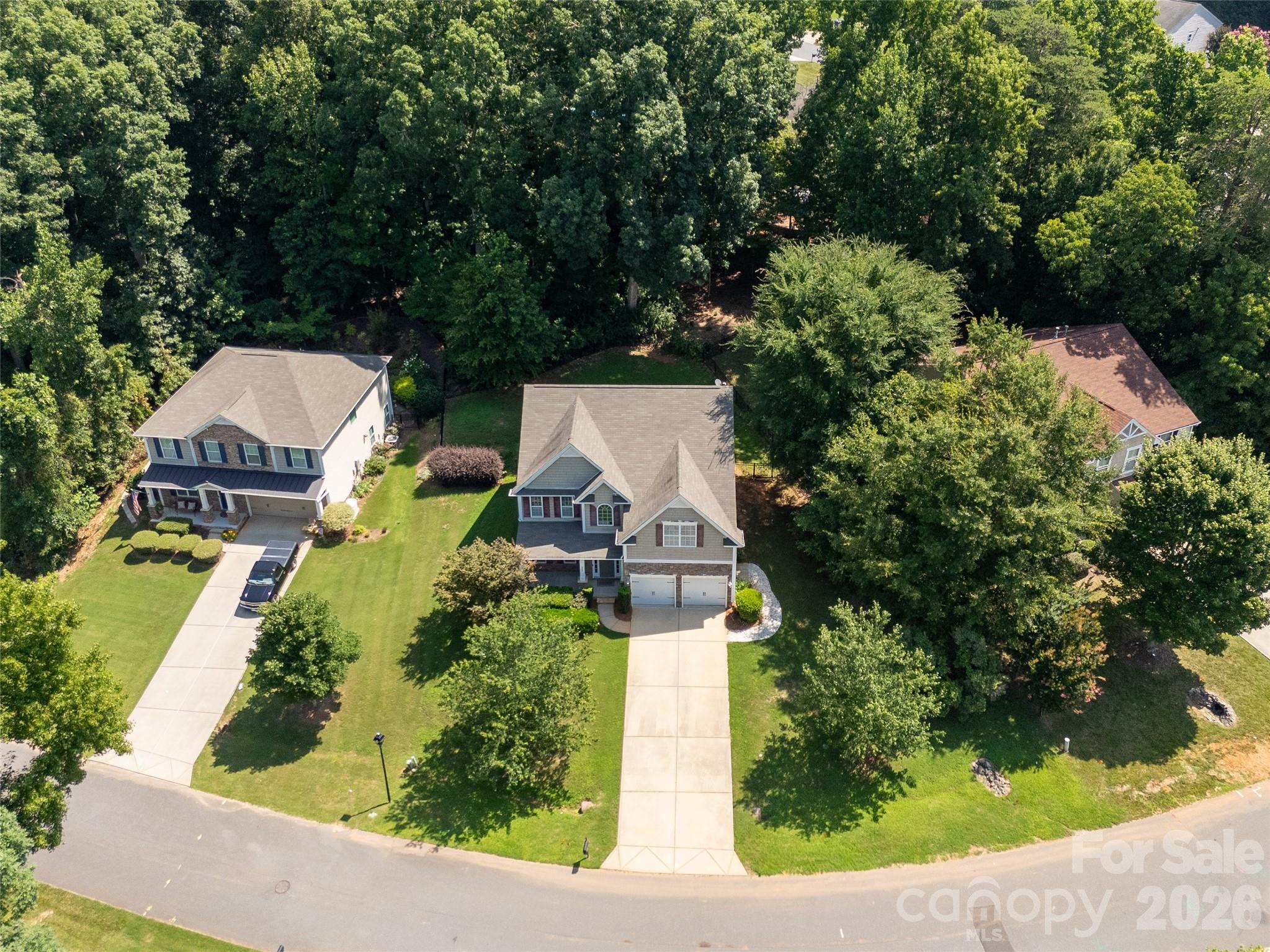 924 Autumn Glen Ct, Clover, SC 29710