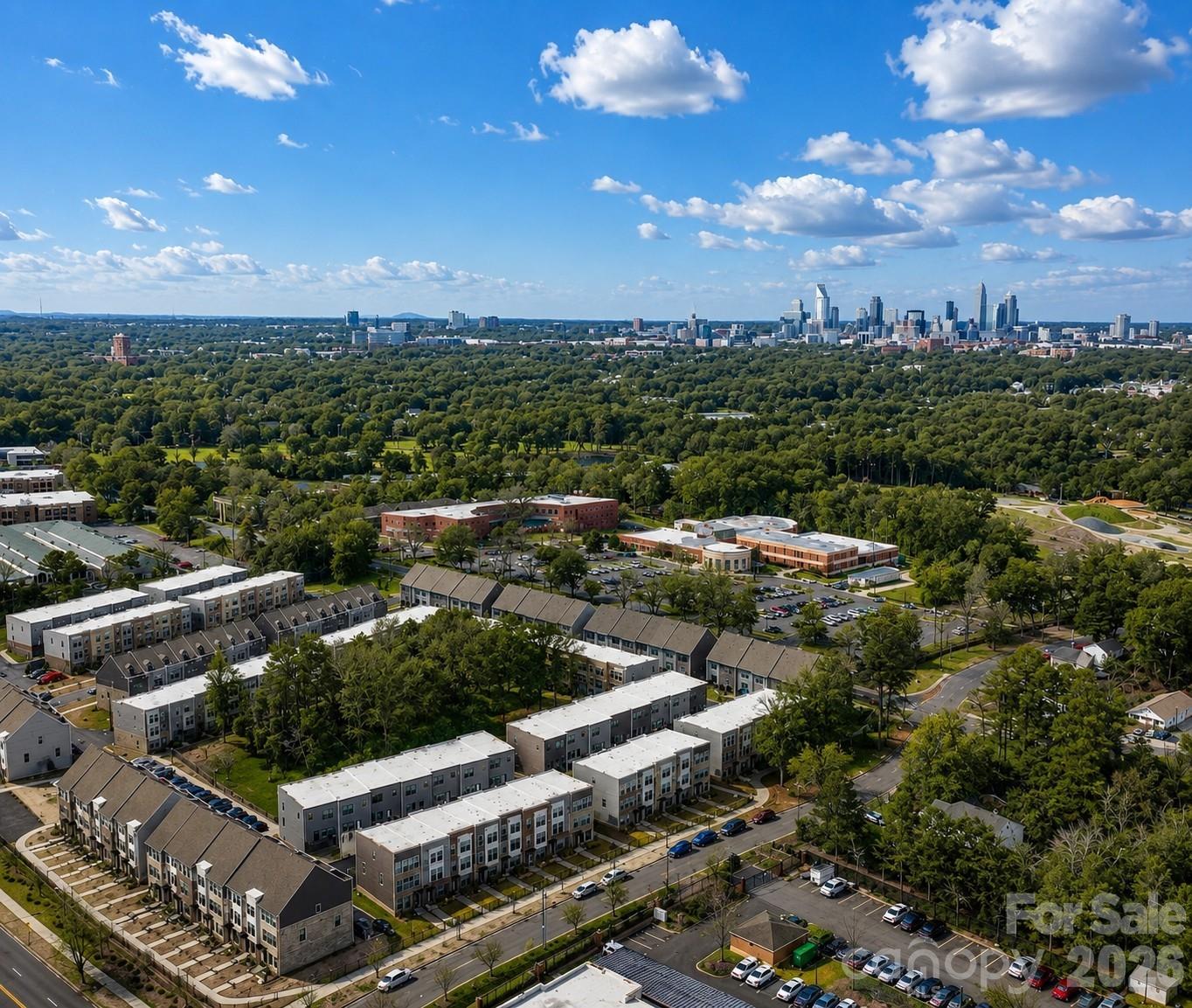 658 Uwharrie River Rd, Charlotte, NC 28211