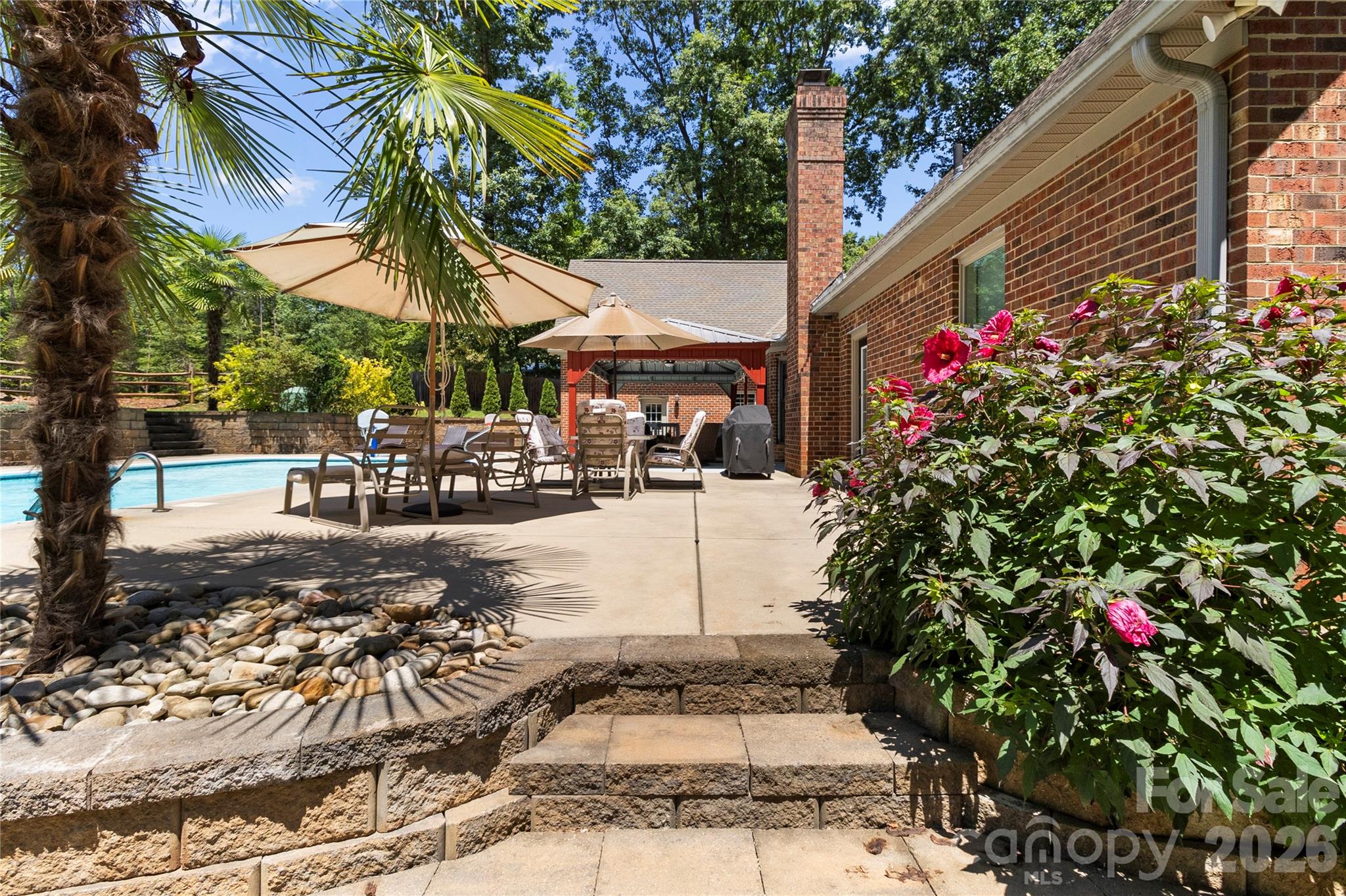 623 Normandy Rd, Mooresville, NC 28117