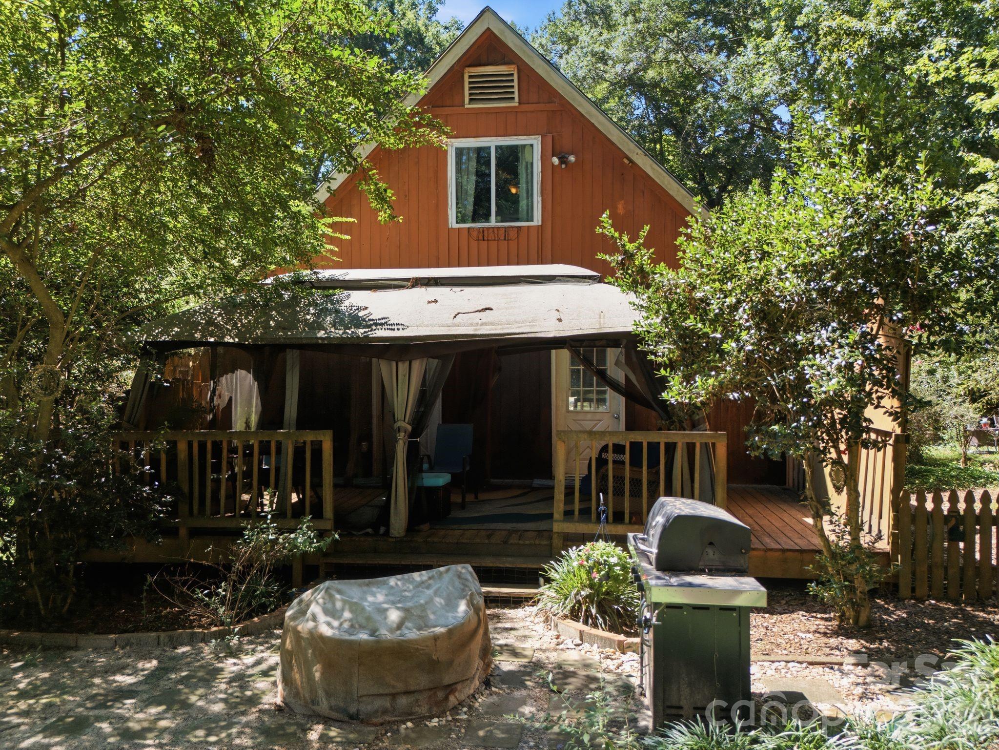 21235 Sandy Cove Rd, Cornelius, NC 28031