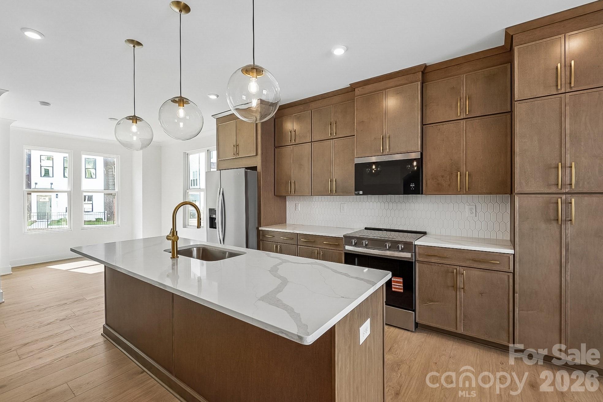 4038 Sophia Dr, Charlotte, NC 28217