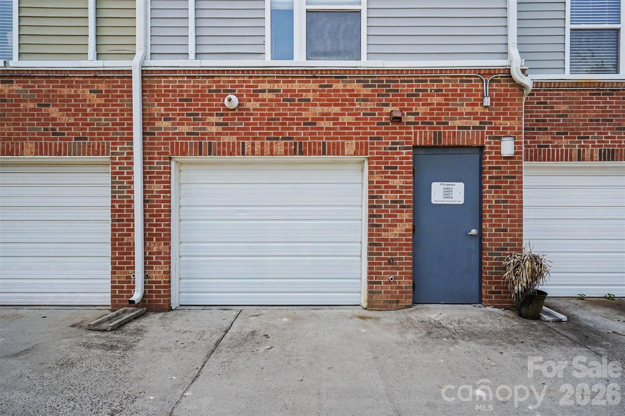 3955 Picasso Ct #15, Charlotte, NC 28205