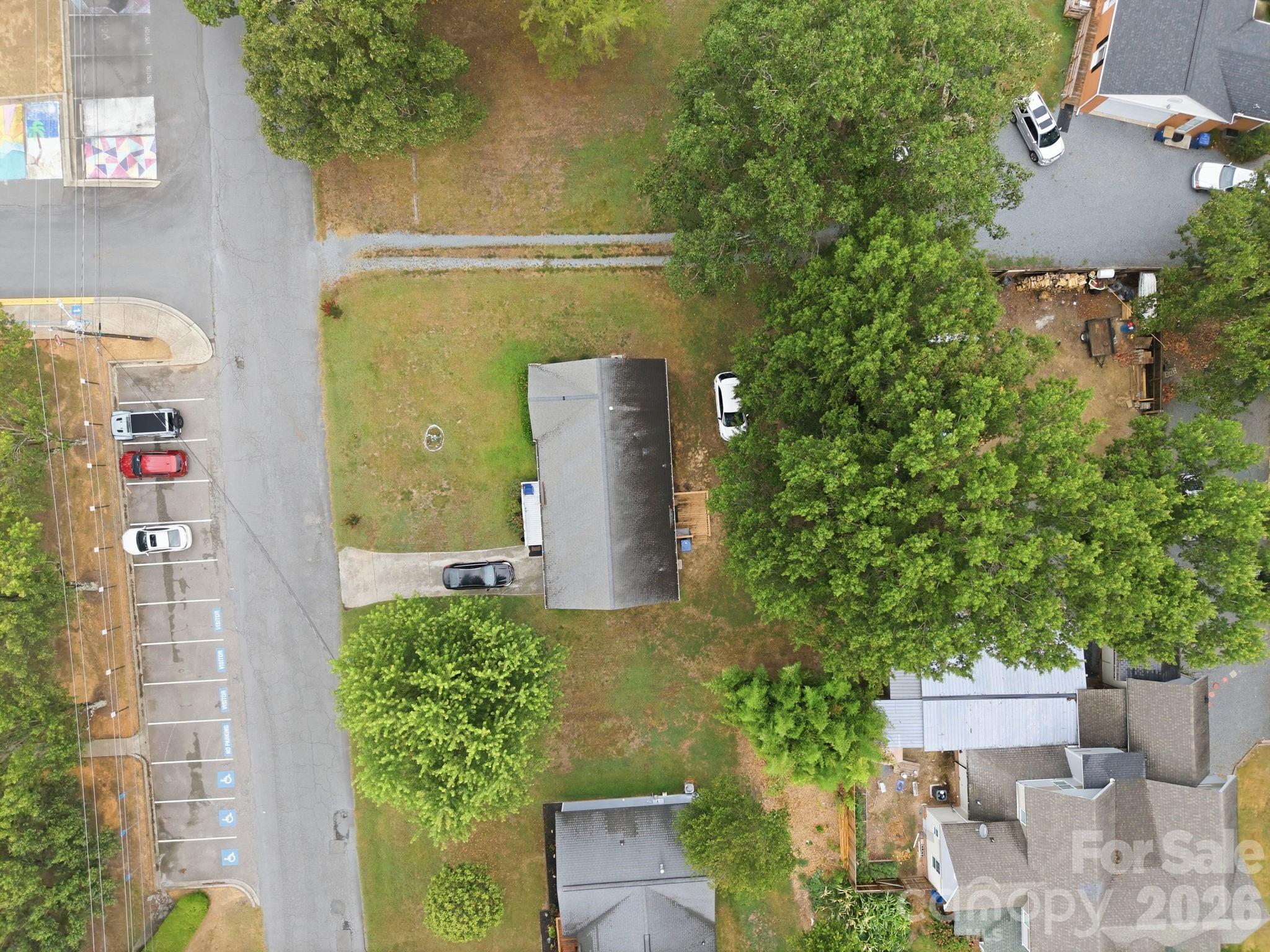 302 W Elm St, Wingate, NC 28174