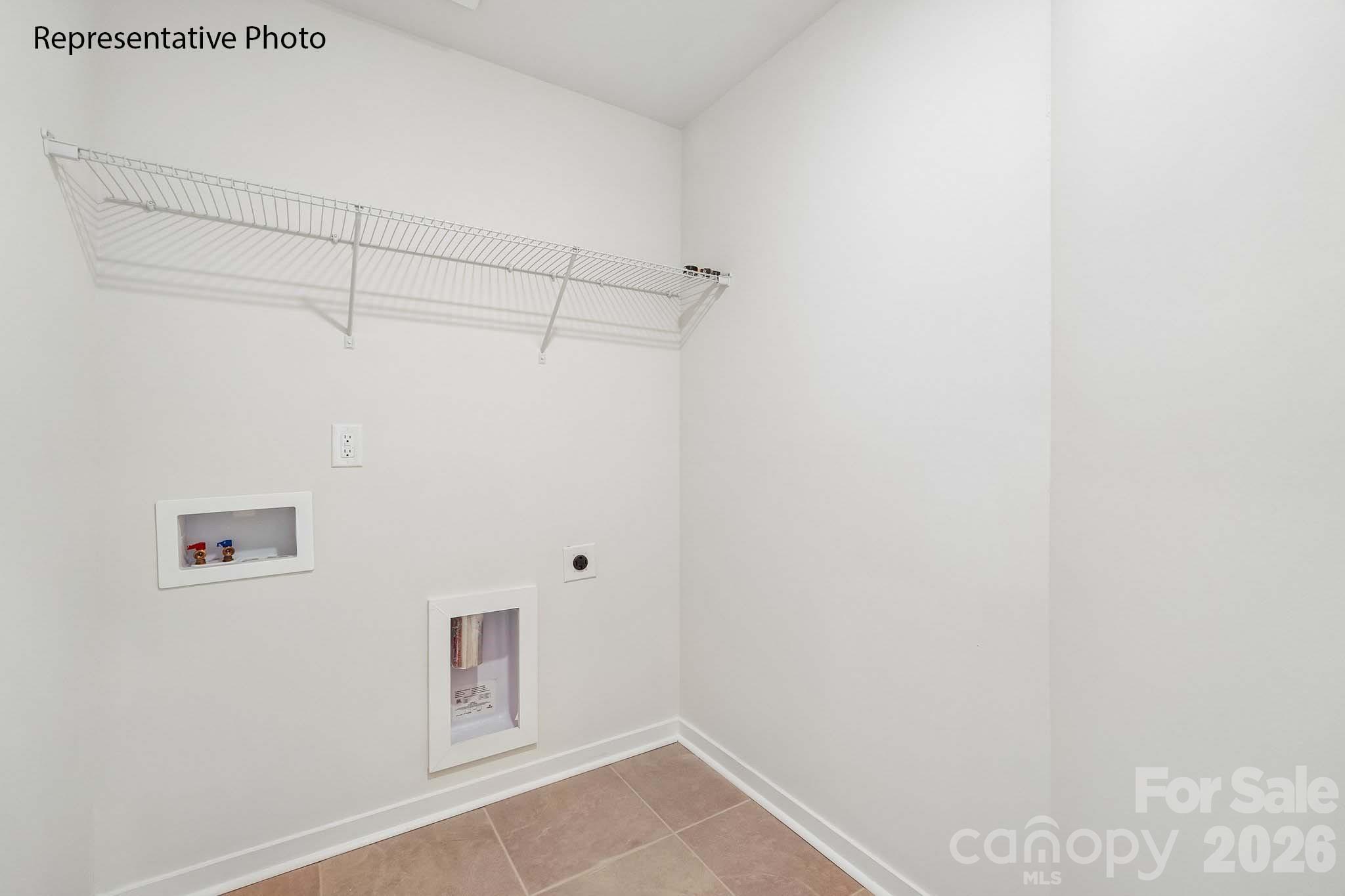4255 Round Table Dr, Gastonia, NC 28056
