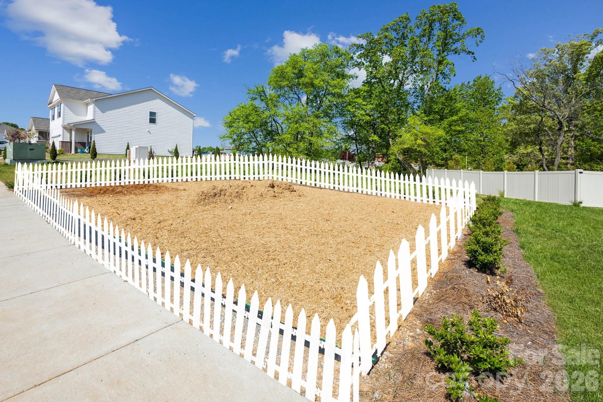 2748 Blue Sky Meadows Dr, Monroe, NC 28110