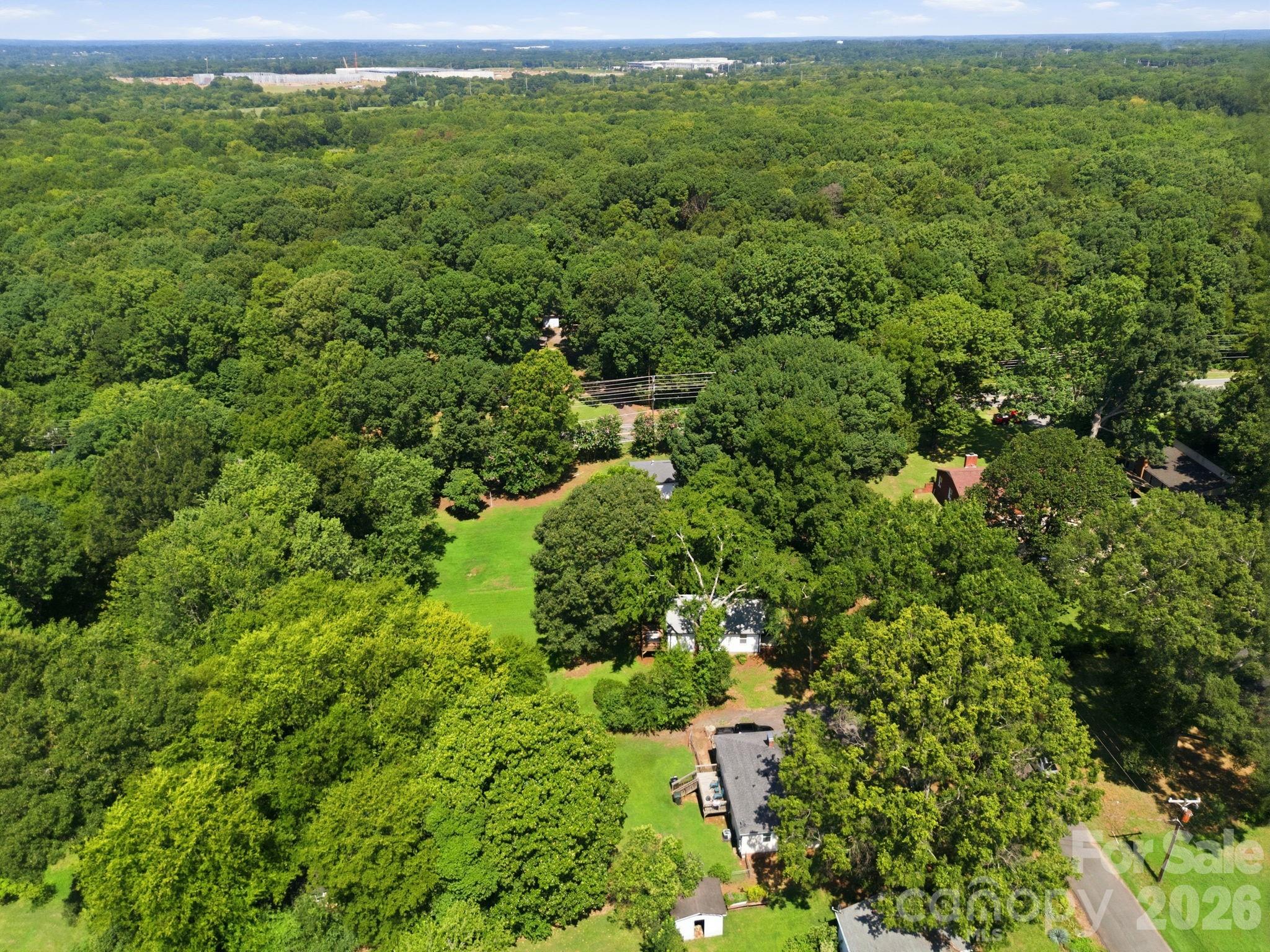 74 Pinecrest Dr SW, Concord, NC 28027